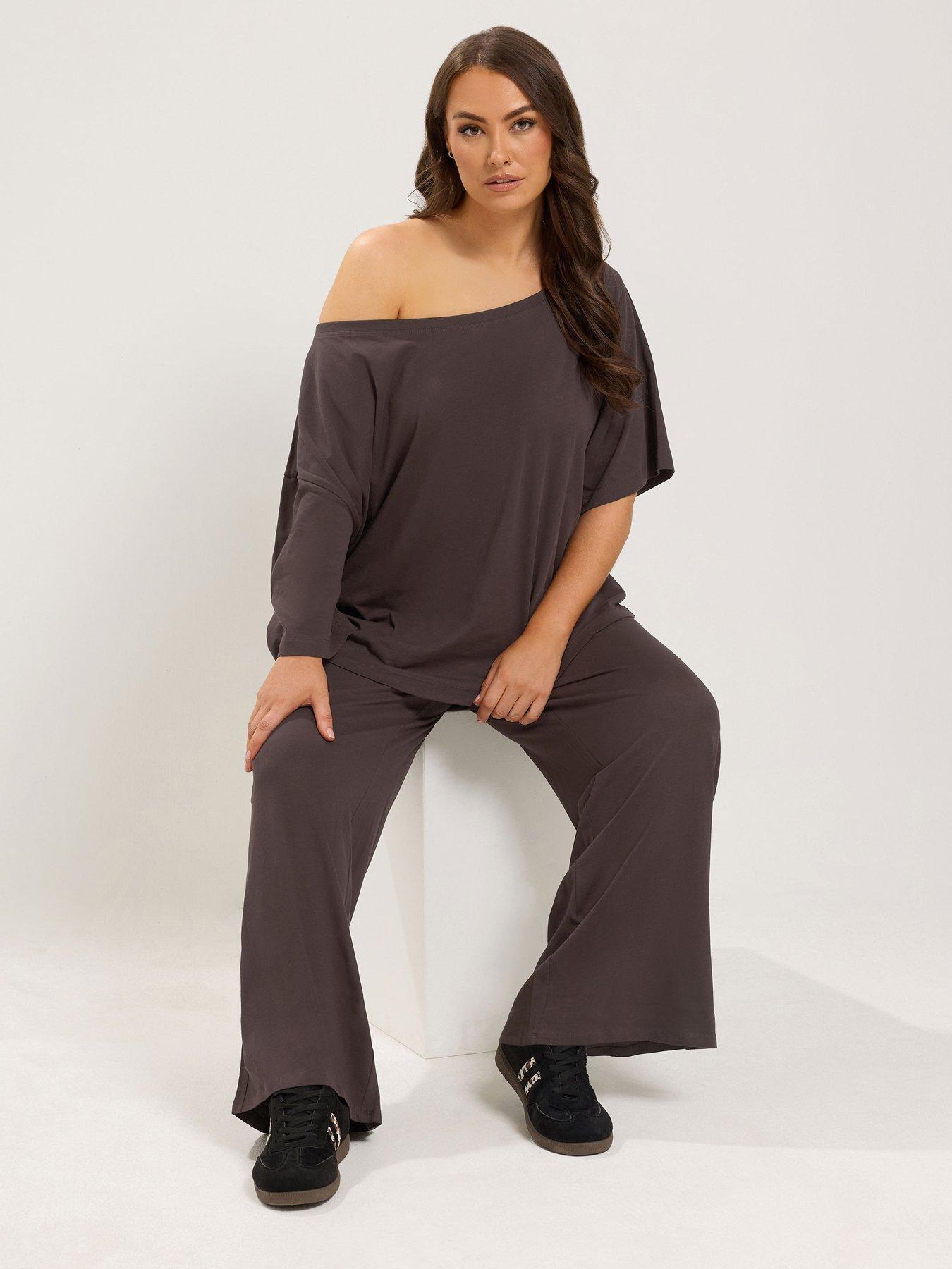 Image 3 of 4 of Yours Curve Slash Neck T-Shirt &amp; Trouser Set - Brown