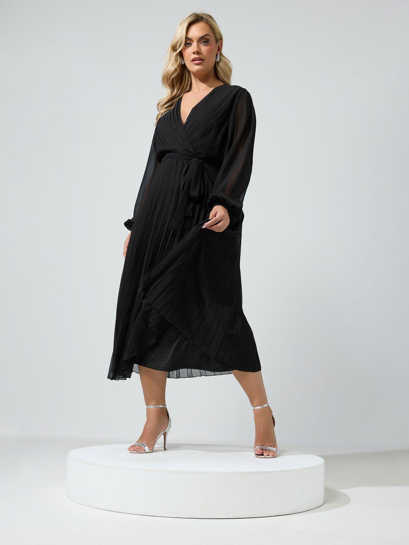 Image 3 of 4 of Yours Curve Pleated Long Sleeve Wrap Dress - Black
