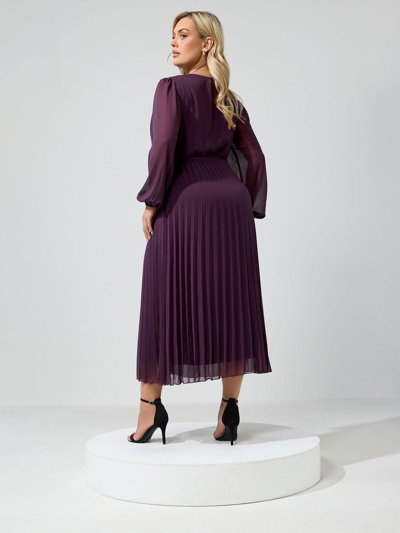 Image 2 of 4 of Yours Curve Pleated Long Sleeve Dress - Purple