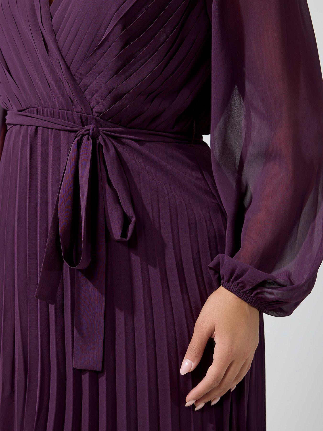 Image 4 of 4 of Yours Curve Pleated Long Sleeve Dress - Purple