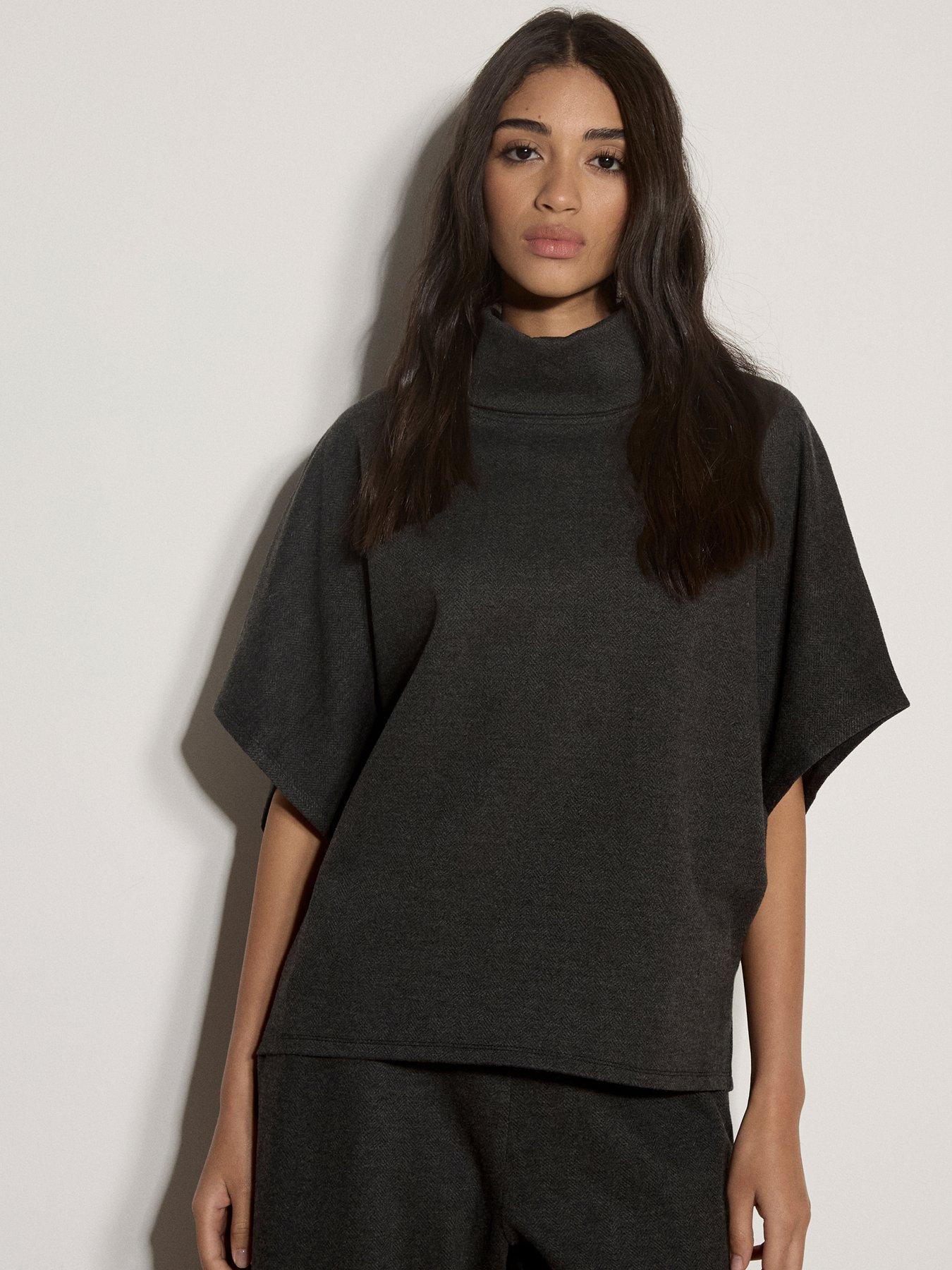 Apricot Apricot Herringbone Roll Neck Cape Top