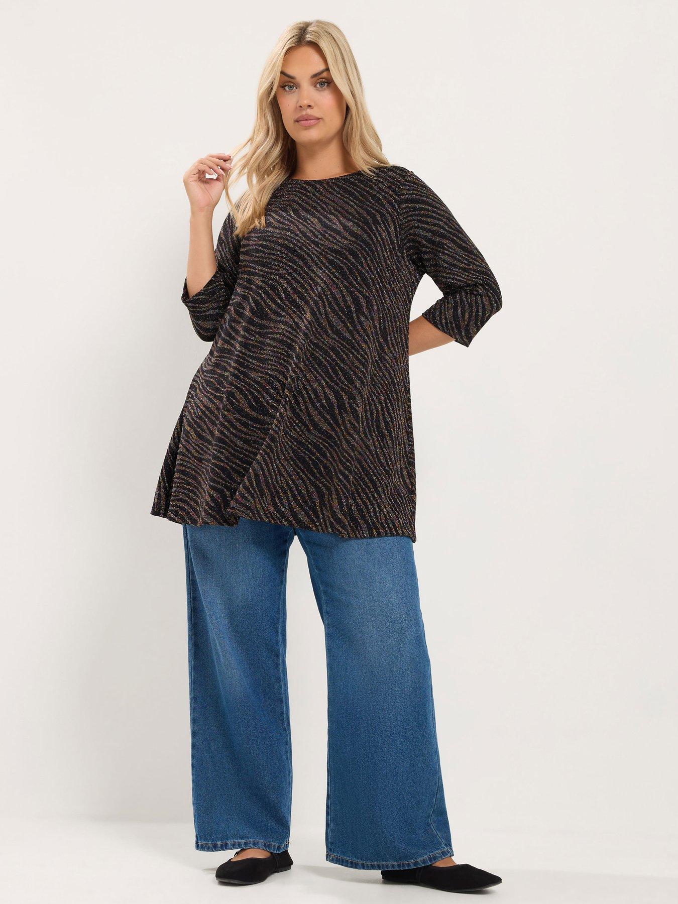 Image 3 of 4 of Yours Womens Curve Sparkle Jacquard Swing Top&nbsp;- Black