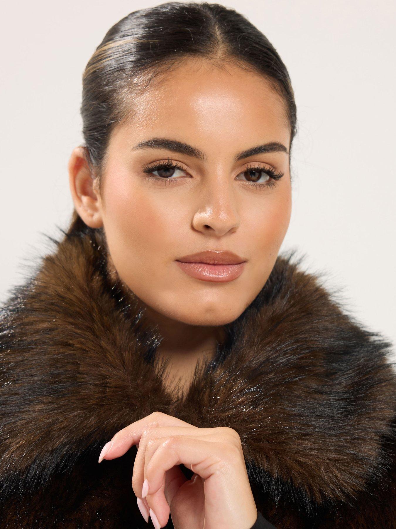 Image 4 of 4 of Yours Womens Curve Faux Fur Collar Gilet - Brown