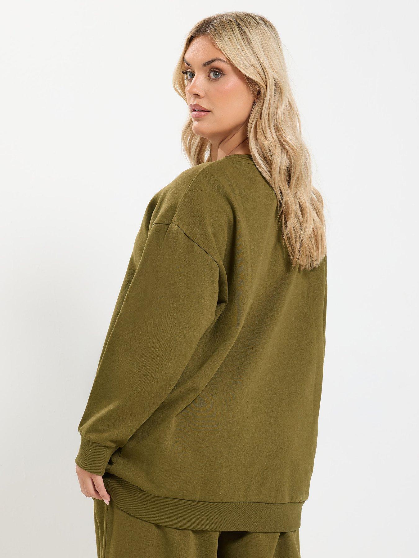 Image 2 of 4 of Yours Curve Crew Neck Sweatshirt &amp; Barrel Jogger Set - Green