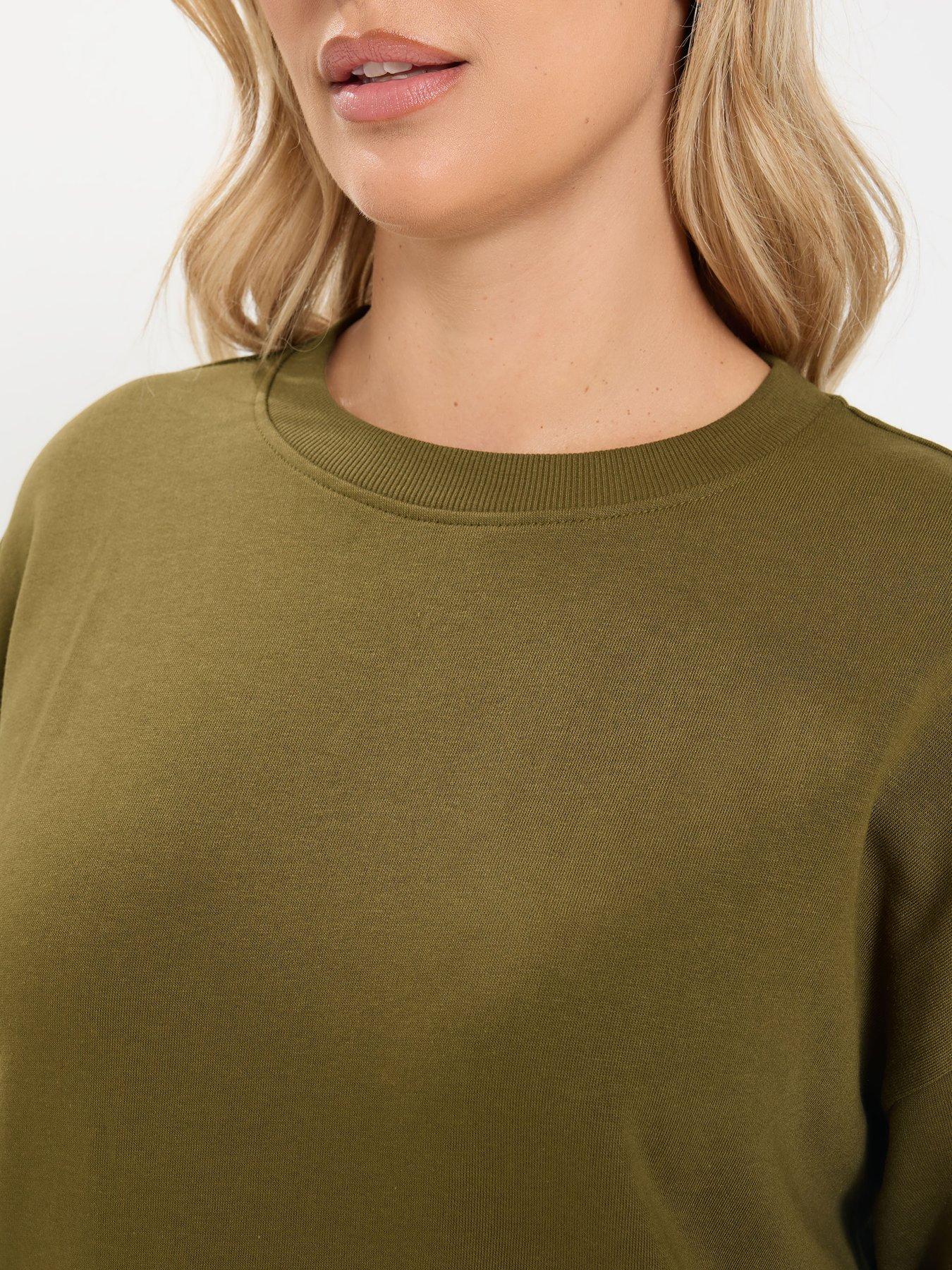 Image 4 of 4 of Yours Curve Crew Neck Sweatshirt &amp; Barrel Jogger Set - Green