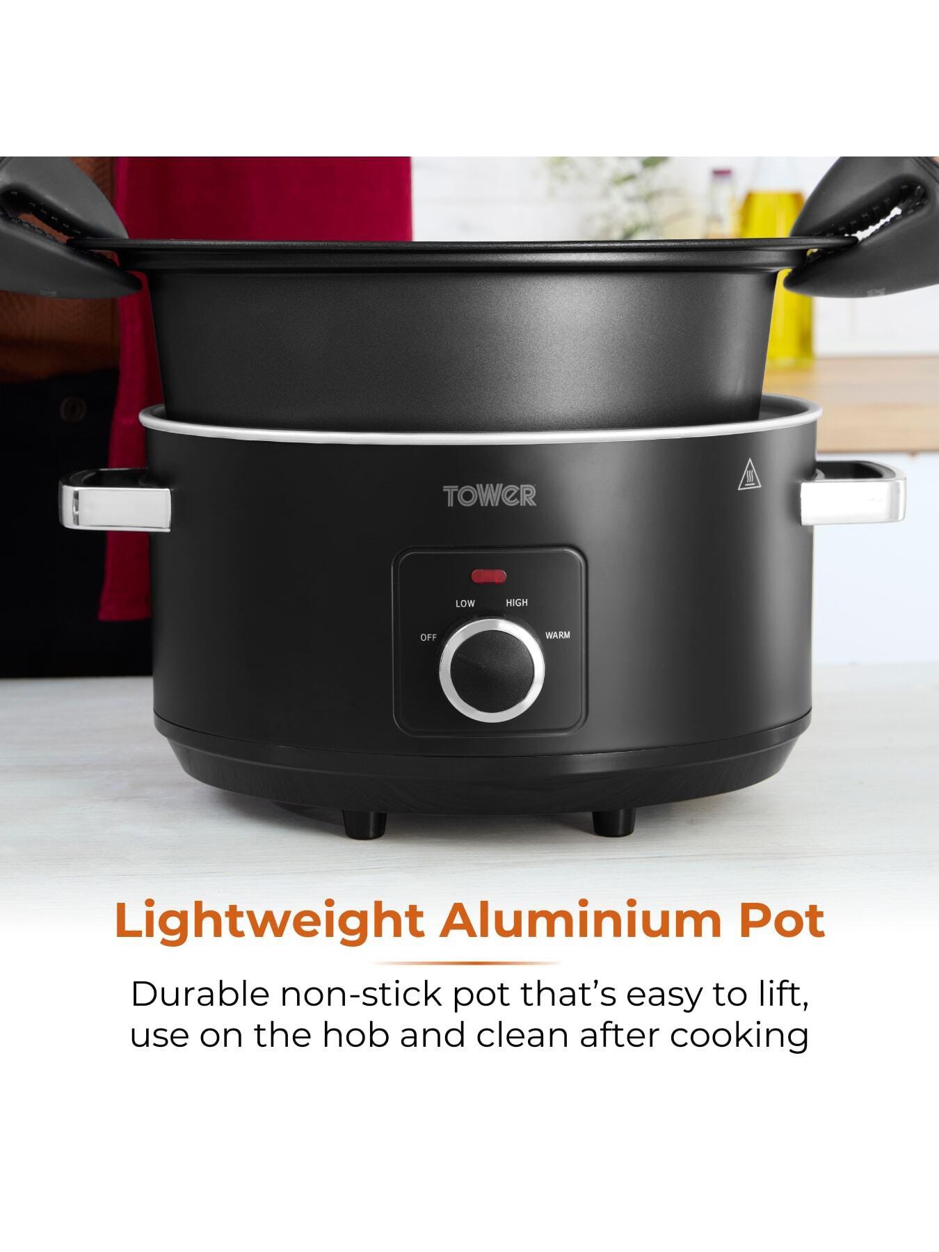 Image 4 of 7 of Tower Sear & Stew 6.5L Slow Cooker with Hob-Safe Pot, 290W, Black