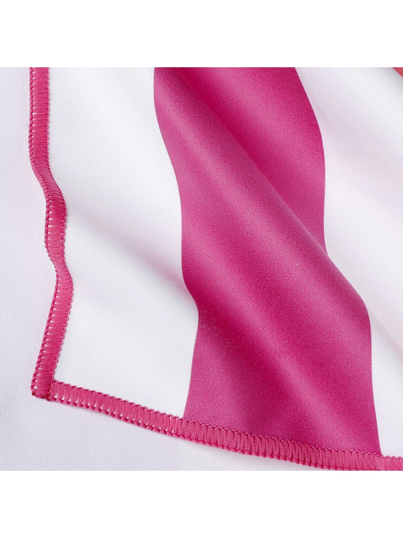 Image 3 of 5 of Regatta Printed Microfibre Beach Towel