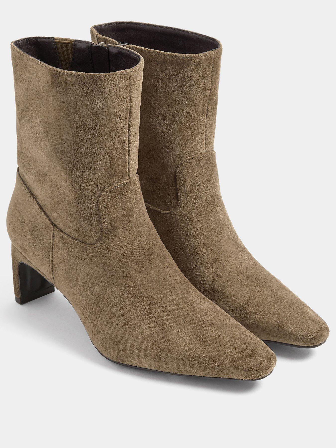 Image 2 of 4 of Yours Wide Fit Soft Square Ruched Kitten Heel Ankle Boot