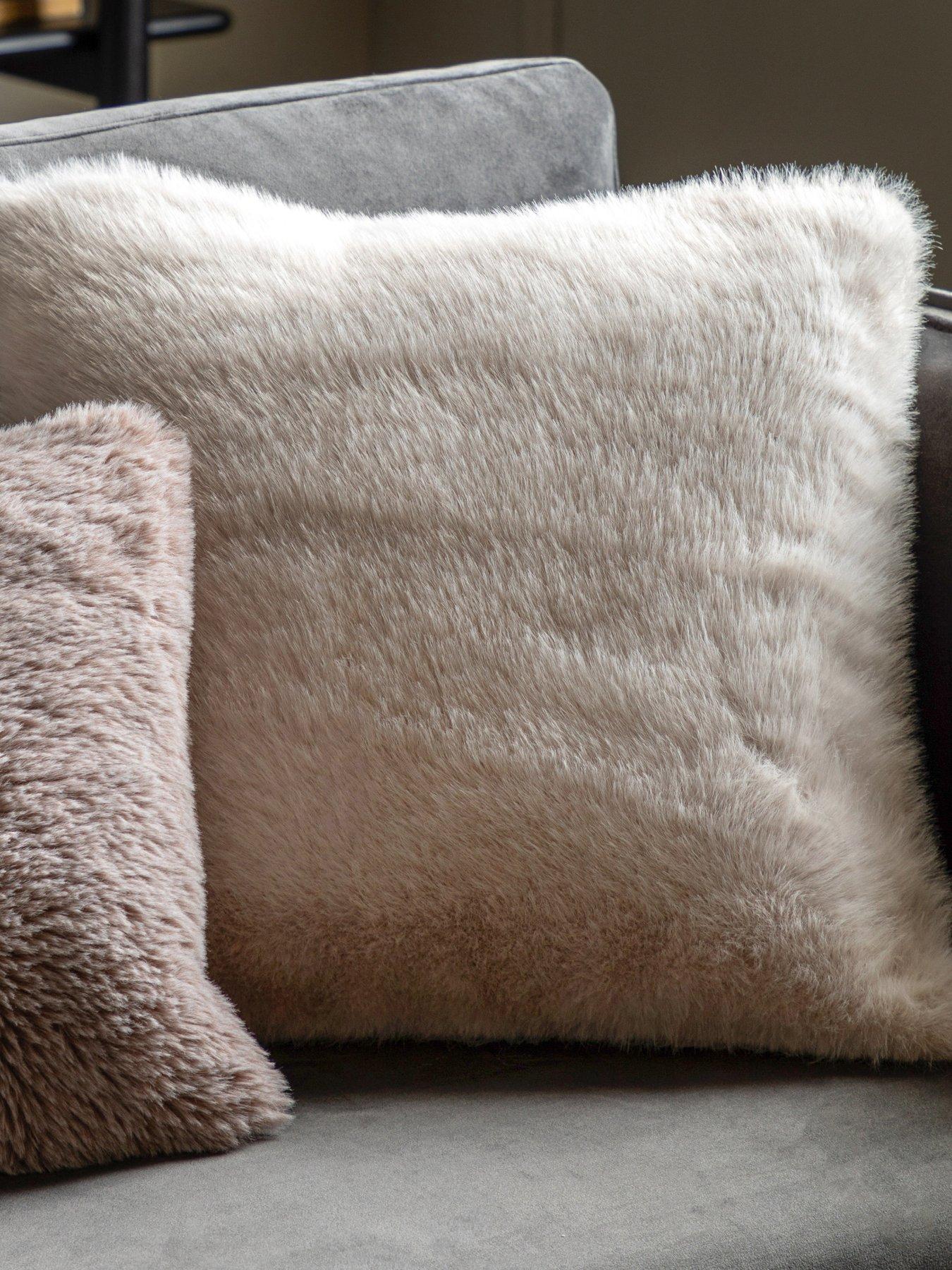 Gallery Maple Faux Fur Cushion Oatmeal 500x500mm