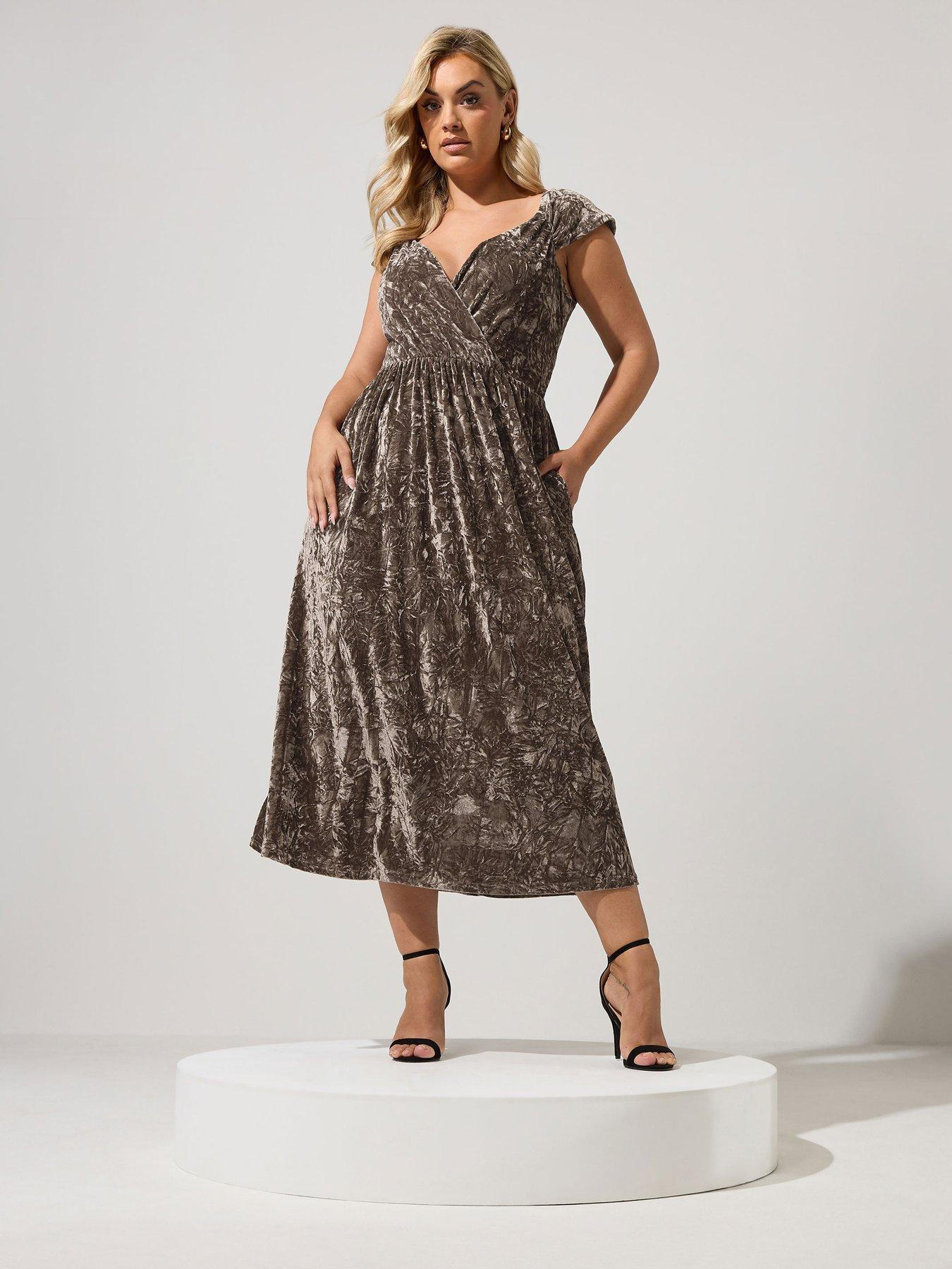 Image 3 of 4 of Yours Curve Velvet Wrap Dress