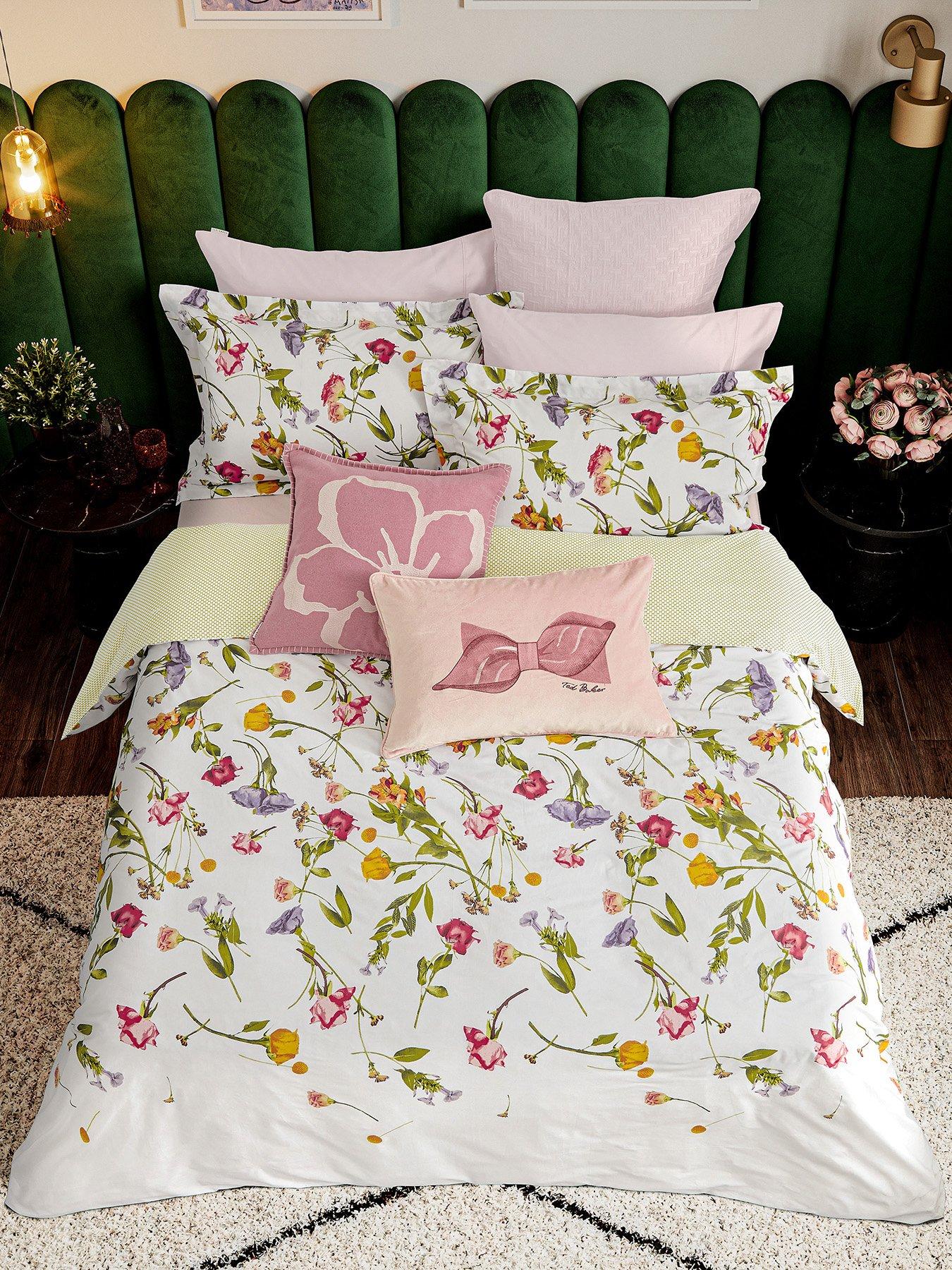 Image 4 of 6 of Ted Baker Scattered Bouquet Cover Set D/B Multi