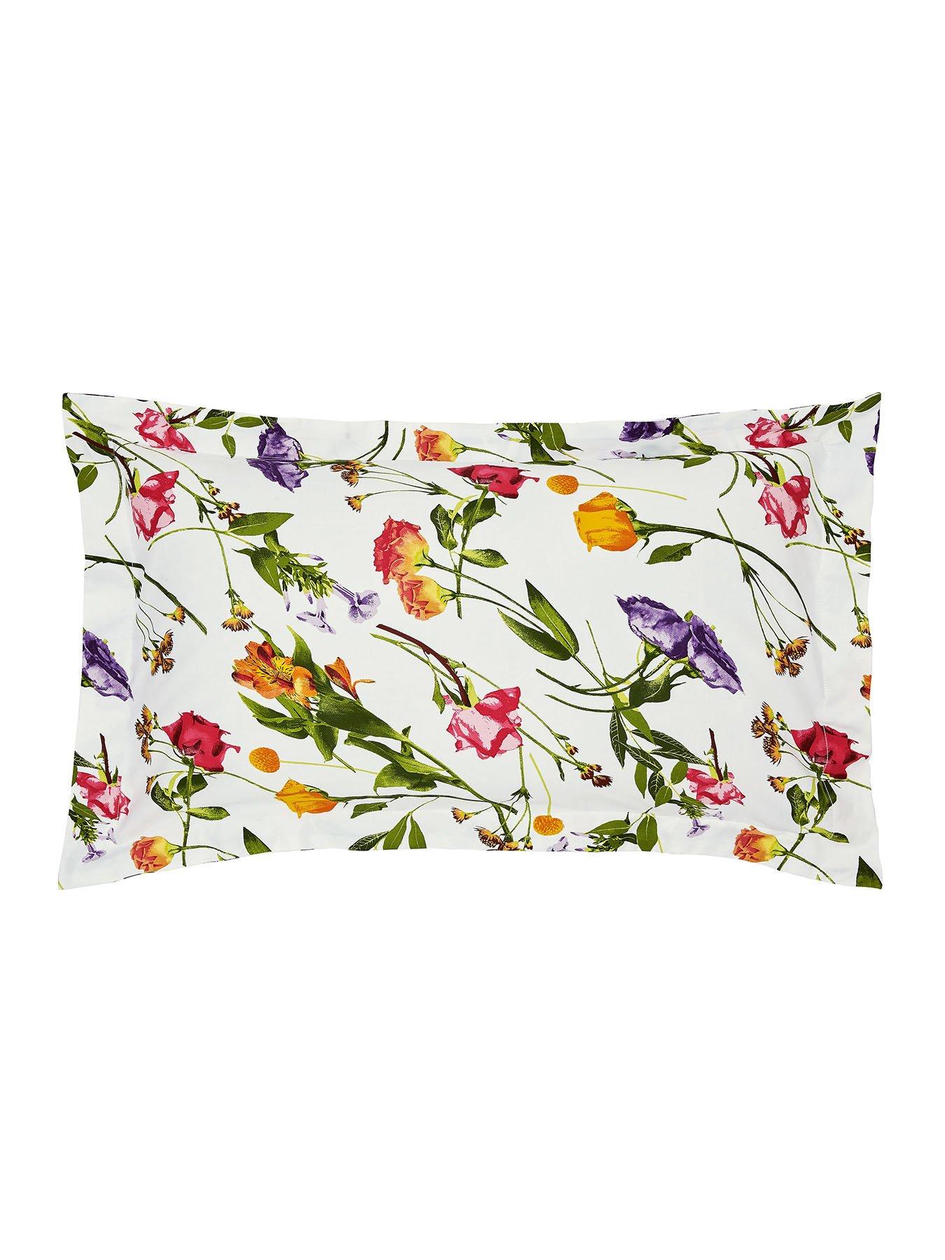 Image 6 of 6 of Ted Baker Scattered Bouquet Cover Set D/B Multi