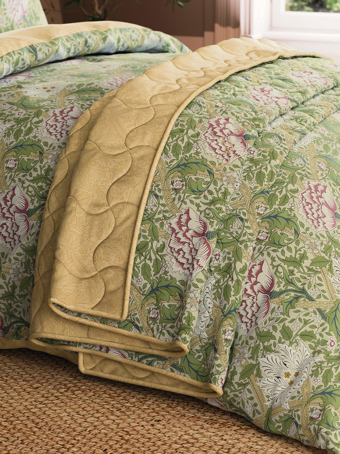 Image 2 of 4 of Morris & Co Windrush Quilted Throw 265X260 (Cm) Gold