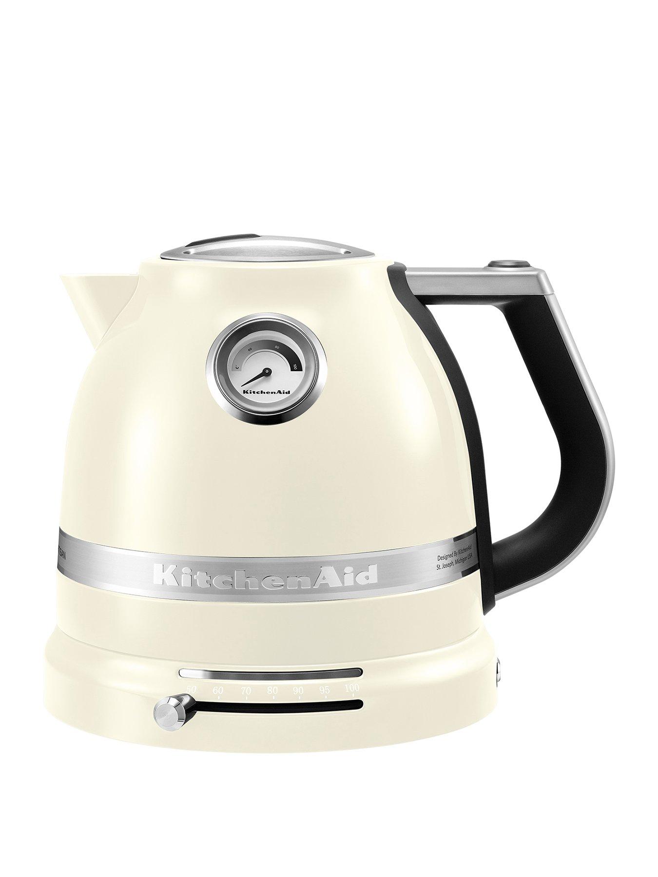 KitchenAid Artisan 1.5L Kettle - Almond Cream