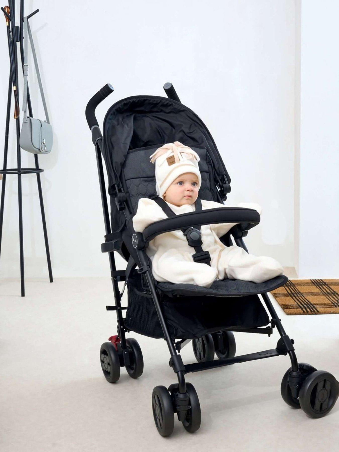 Image 4 of 5 of Clair De Lune Snug Footmuff Beige and  6-12 Month Star Wrap Cream