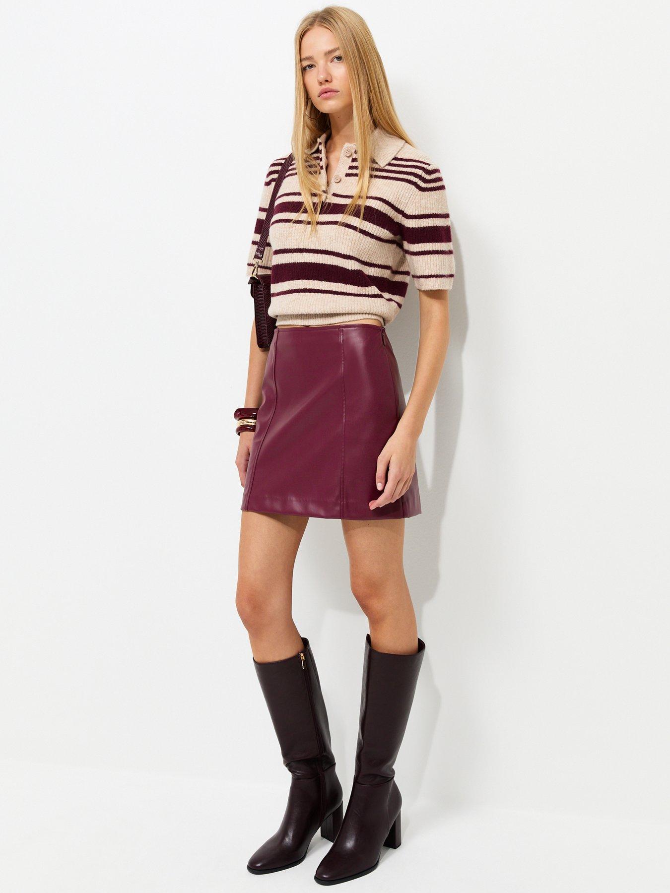 Image 3 of 5 of New Look Burgundy Faux Leather Mini Skirt - Red