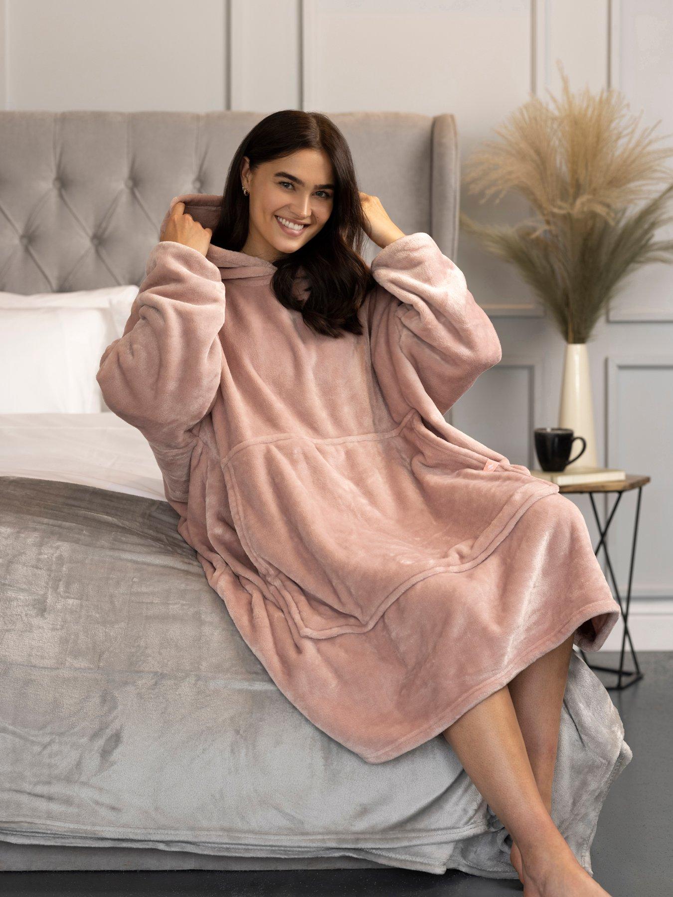 Image 1 of 3 of Heat Holders Heat Holders Mega Hoodie One Size - Dusky Pink