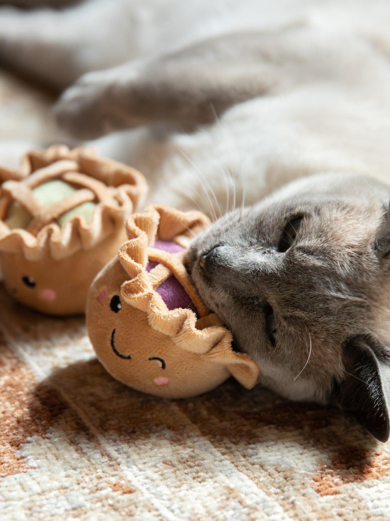 Image 7 of 7 of Rosewood Cat Canapes/Robby & Pingu Pie Duo Toy