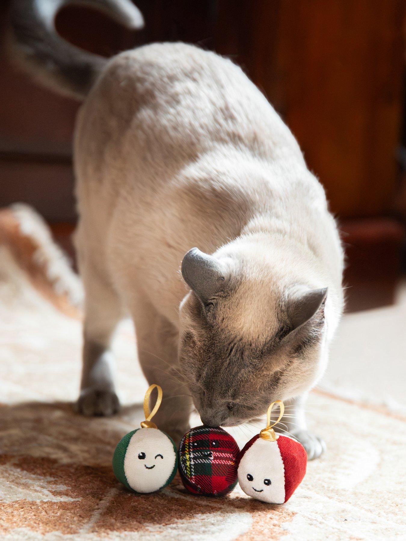 Image 6 of 7 of Rosewood Cat Christmas Dinner Cat Stocking/Festive Bauble Trio Toy