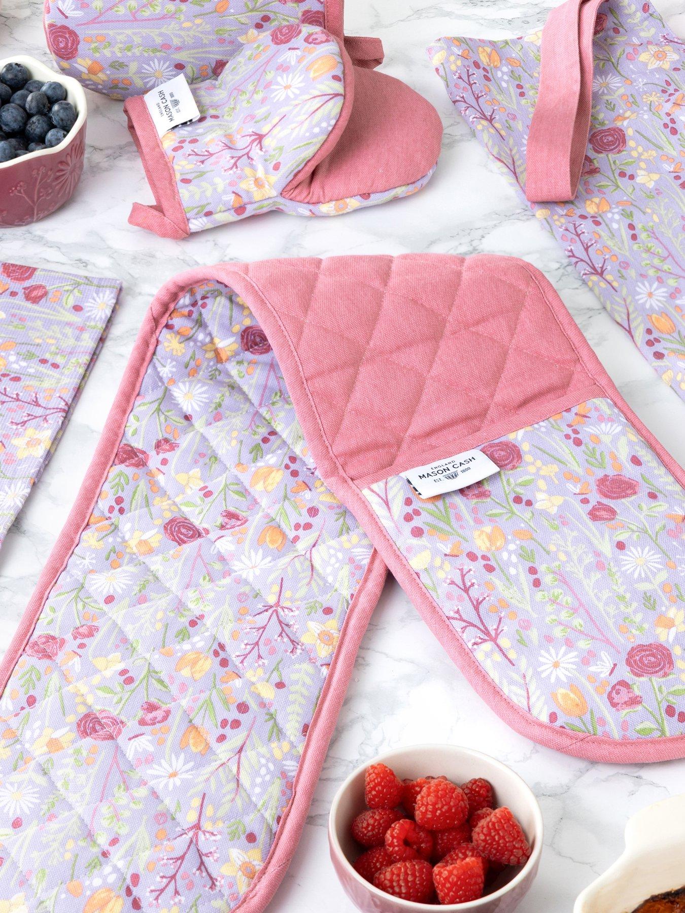 Image 4 of 7 of Mason Cash In The Meadow Double Oven Glove