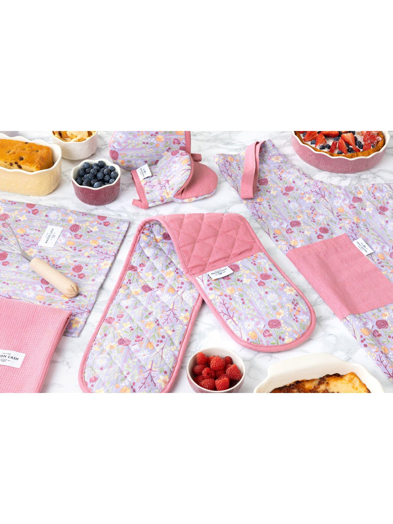 Image 7 of 7 of Mason Cash In The Meadow Double Oven Glove