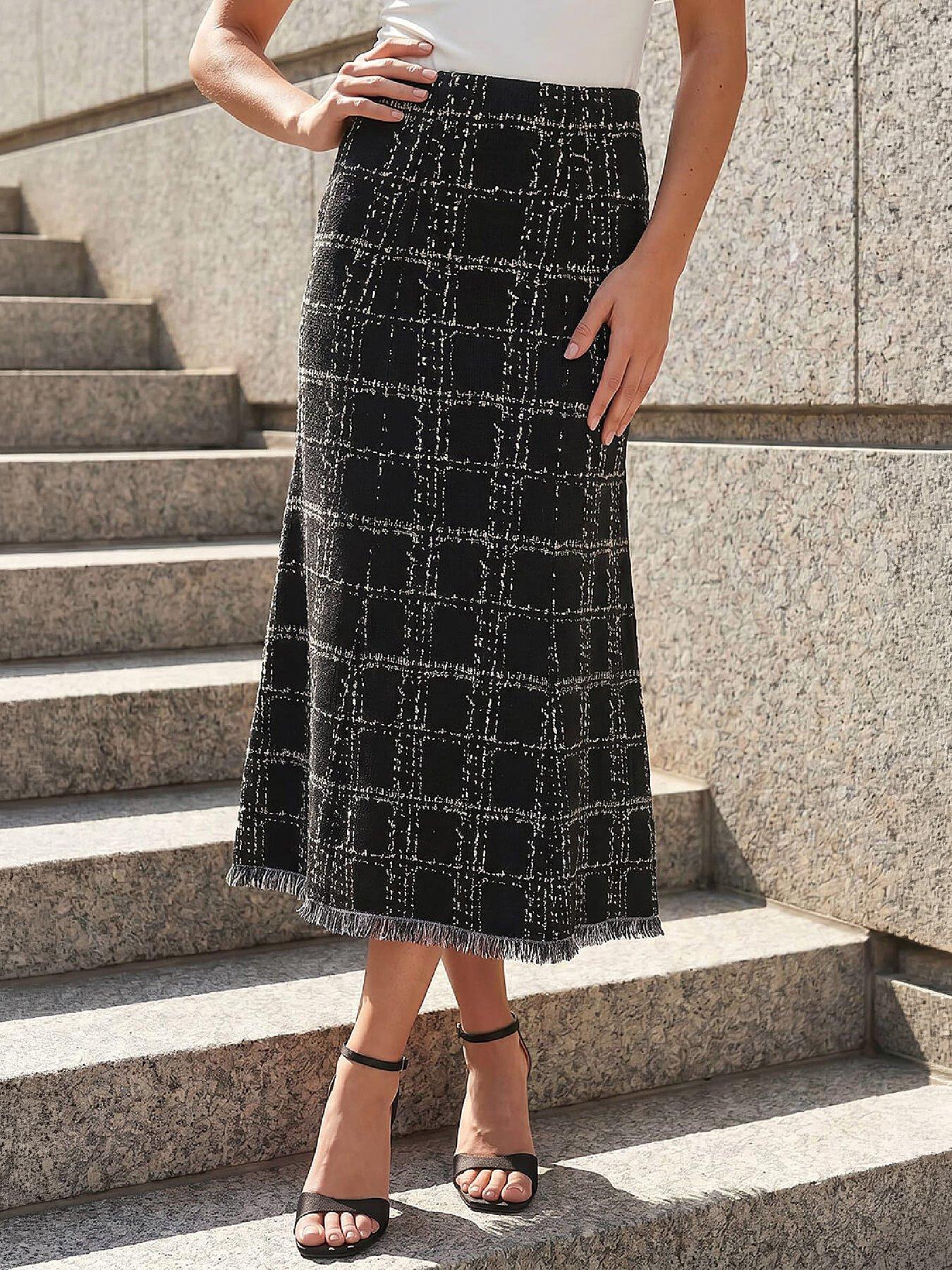 Roman Textured Knit Tweed Skirt
