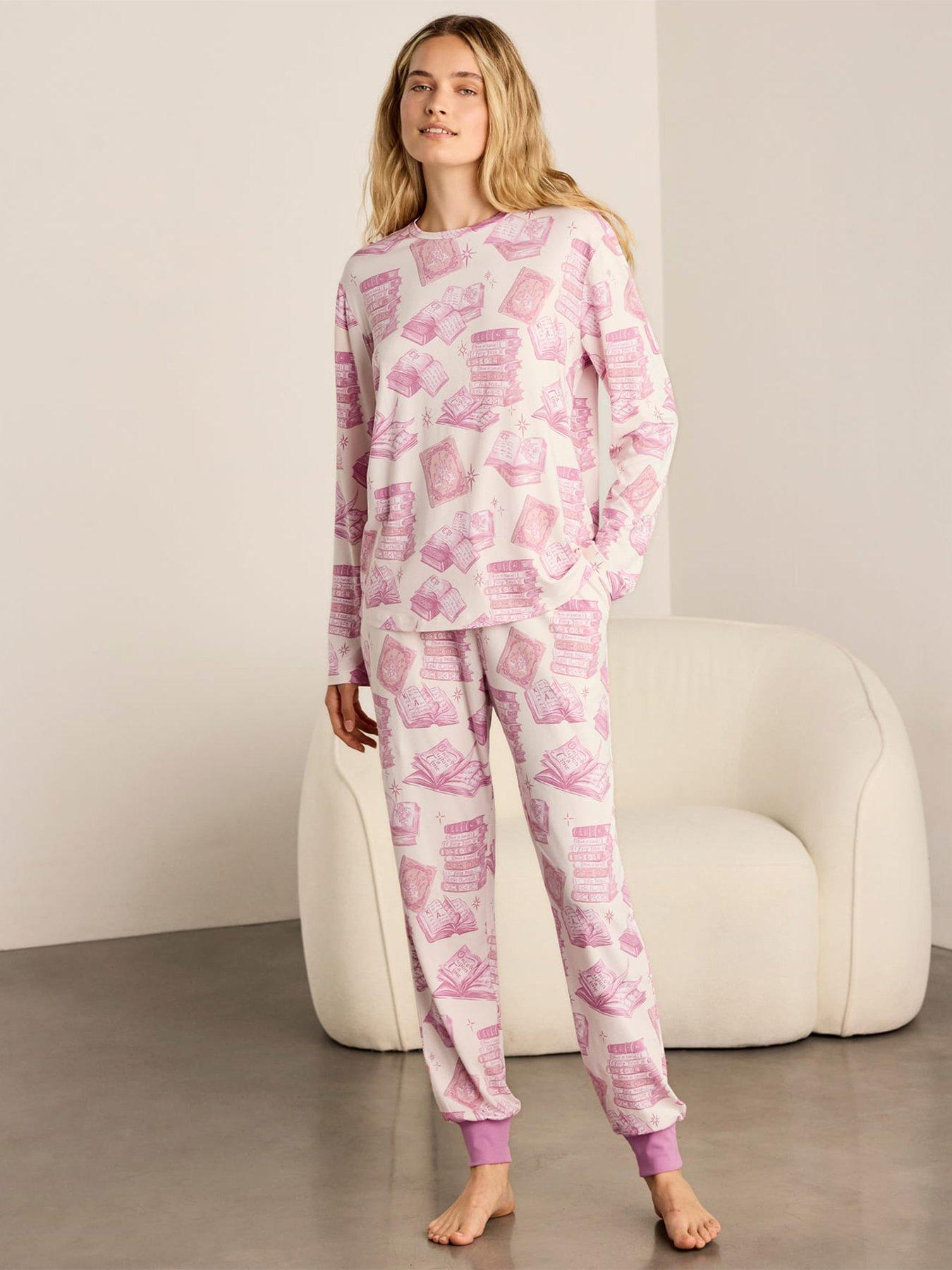 CHELSEA PEERS Chelsea Peers Bedtime Stories Print Long Pyjama Set - Off White