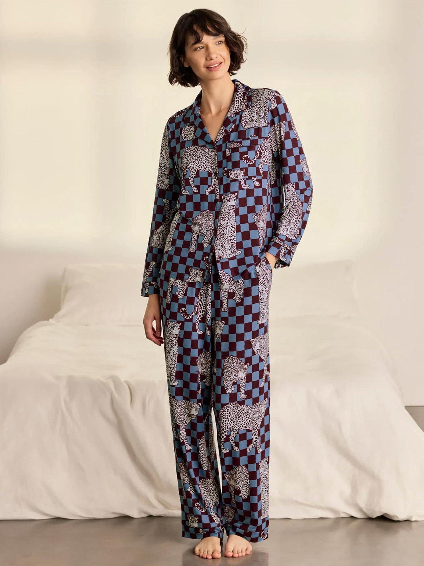CHELSEA PEERS Chelsea Peers Midnight Checkerboard Leopard Print Long Pyjama Set - Multi