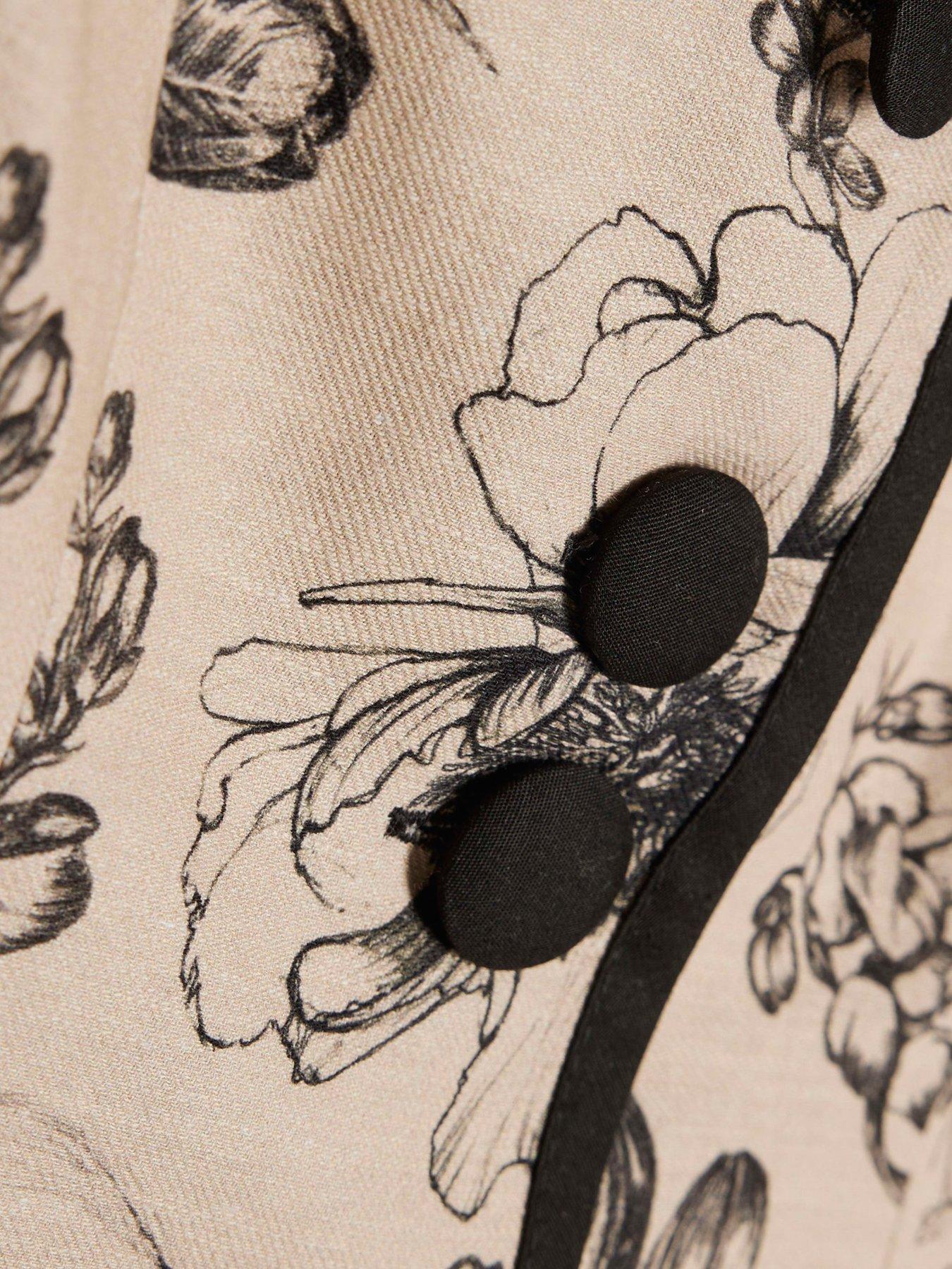 Image 6 of 6 of River Island Womens Floral Tailored Sleeveless Blouse - Cream