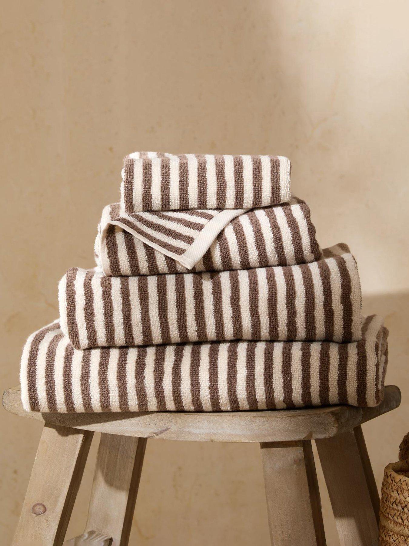Yard Hebden Towel Collection Chocolate