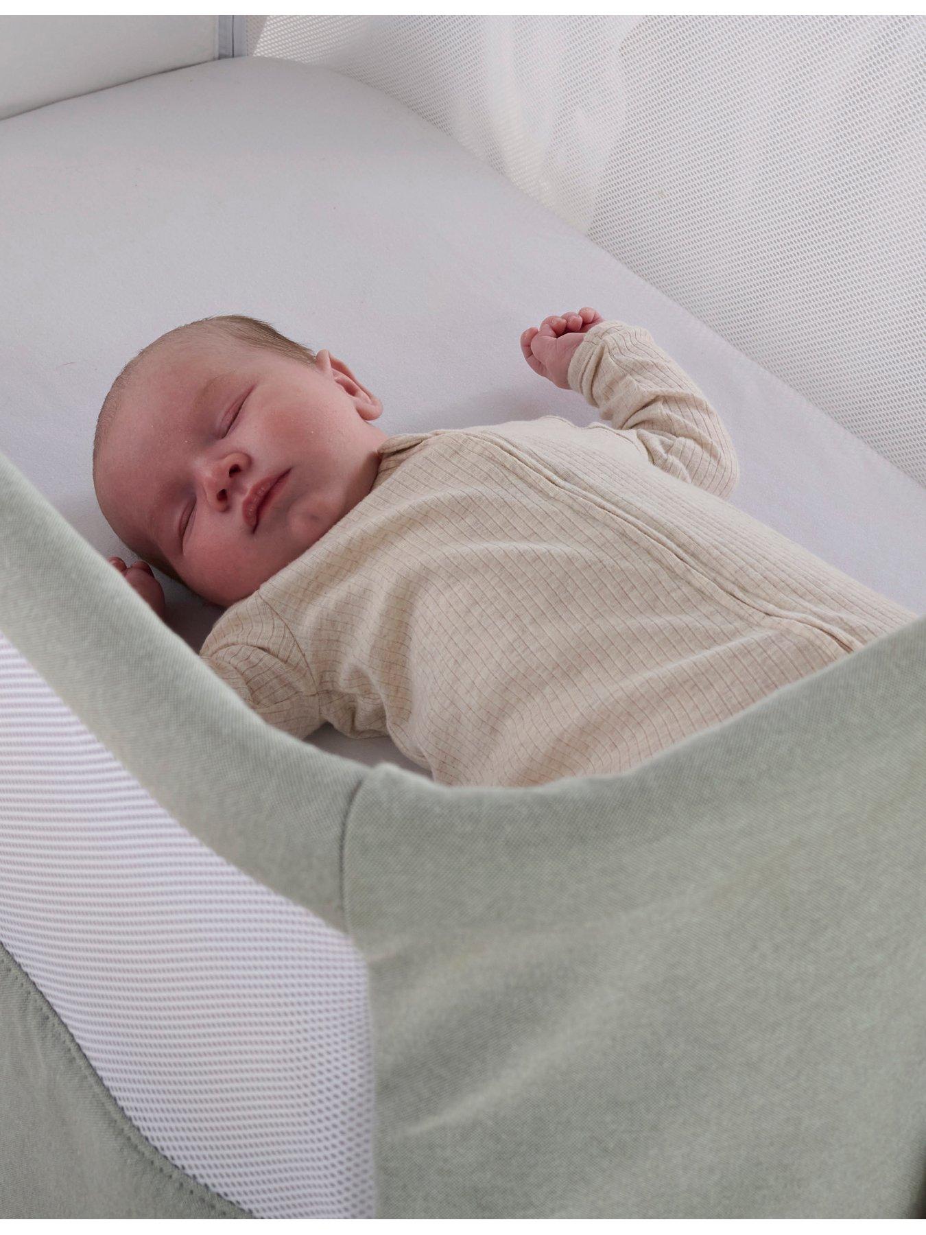 Image 5 of 7 of Mamas & Papas Lua Bedside Crib Sage