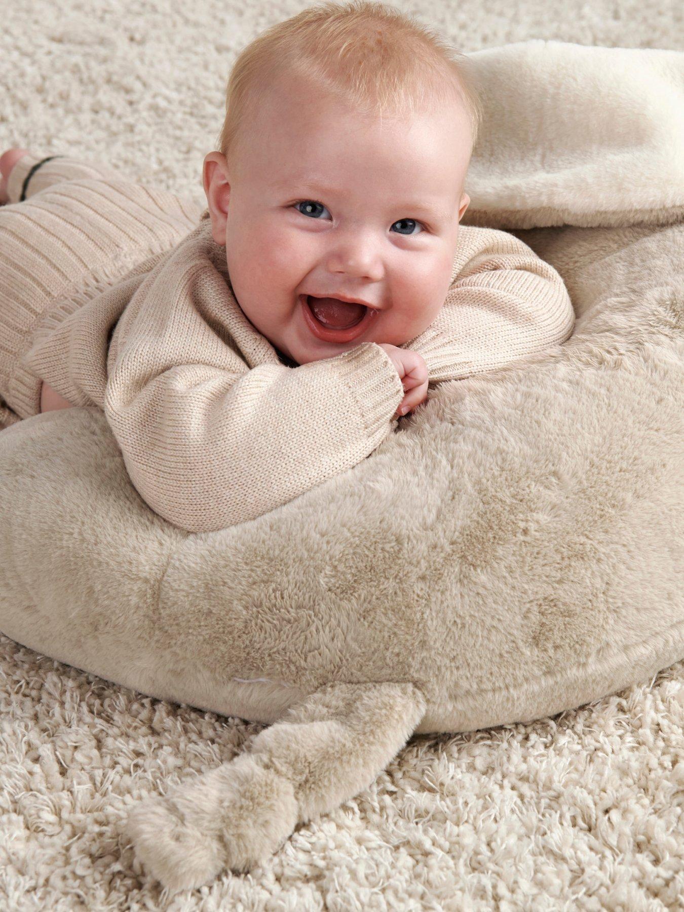 Image 6 of 6 of Mamas & Papas Tummy Time Snugglerug - Elephant