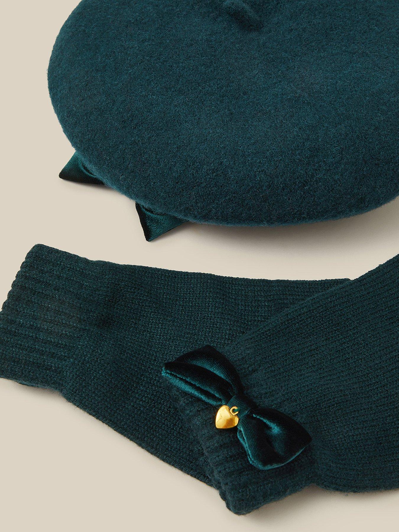 Image 3 of 3 of Monsoon Girls Velvet Bow Beret &amp; Gloves Set - Green