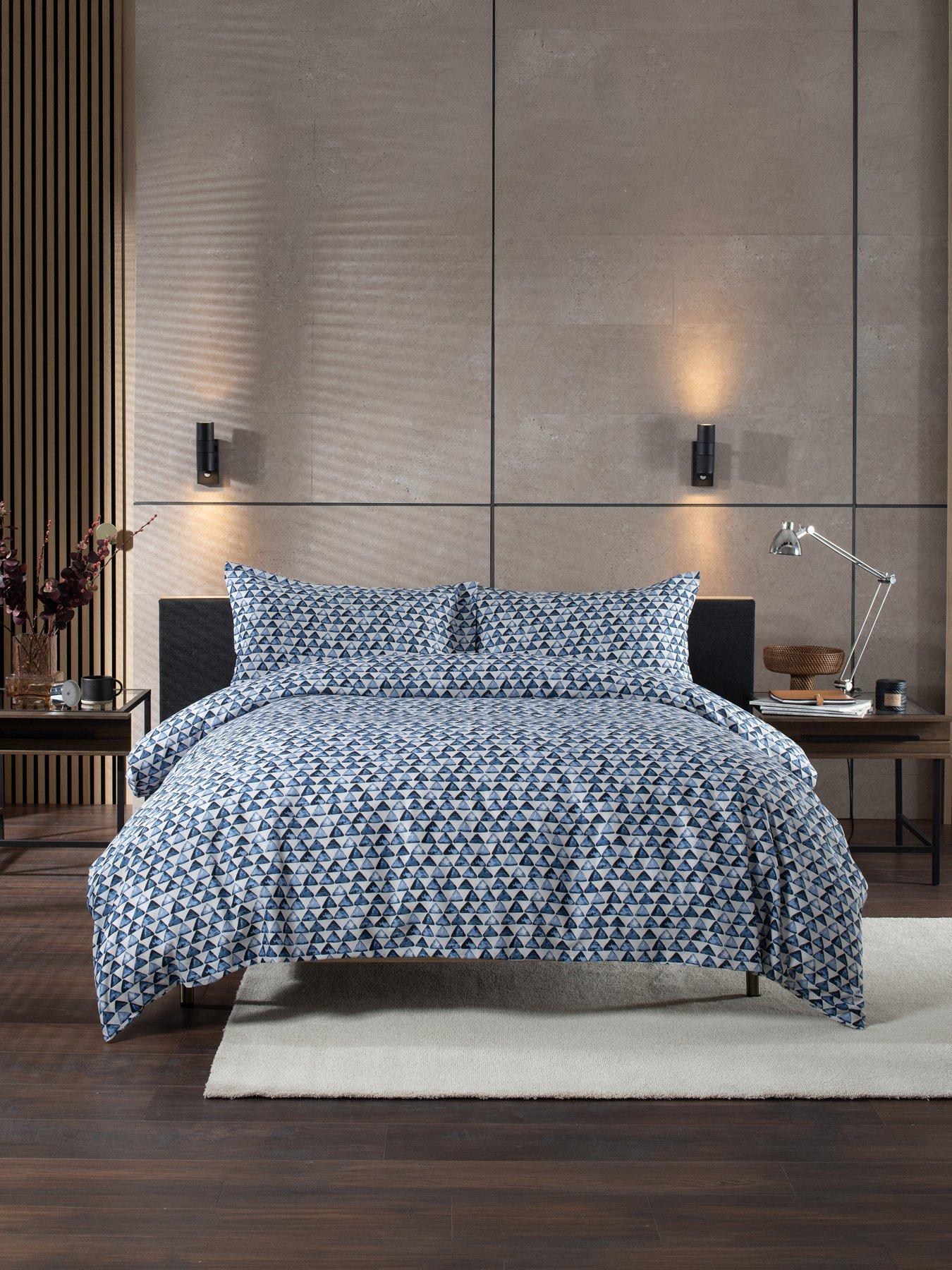 Image 1 of 5 of Studio 1846 Studio 1846 Triangles King Duvet Set