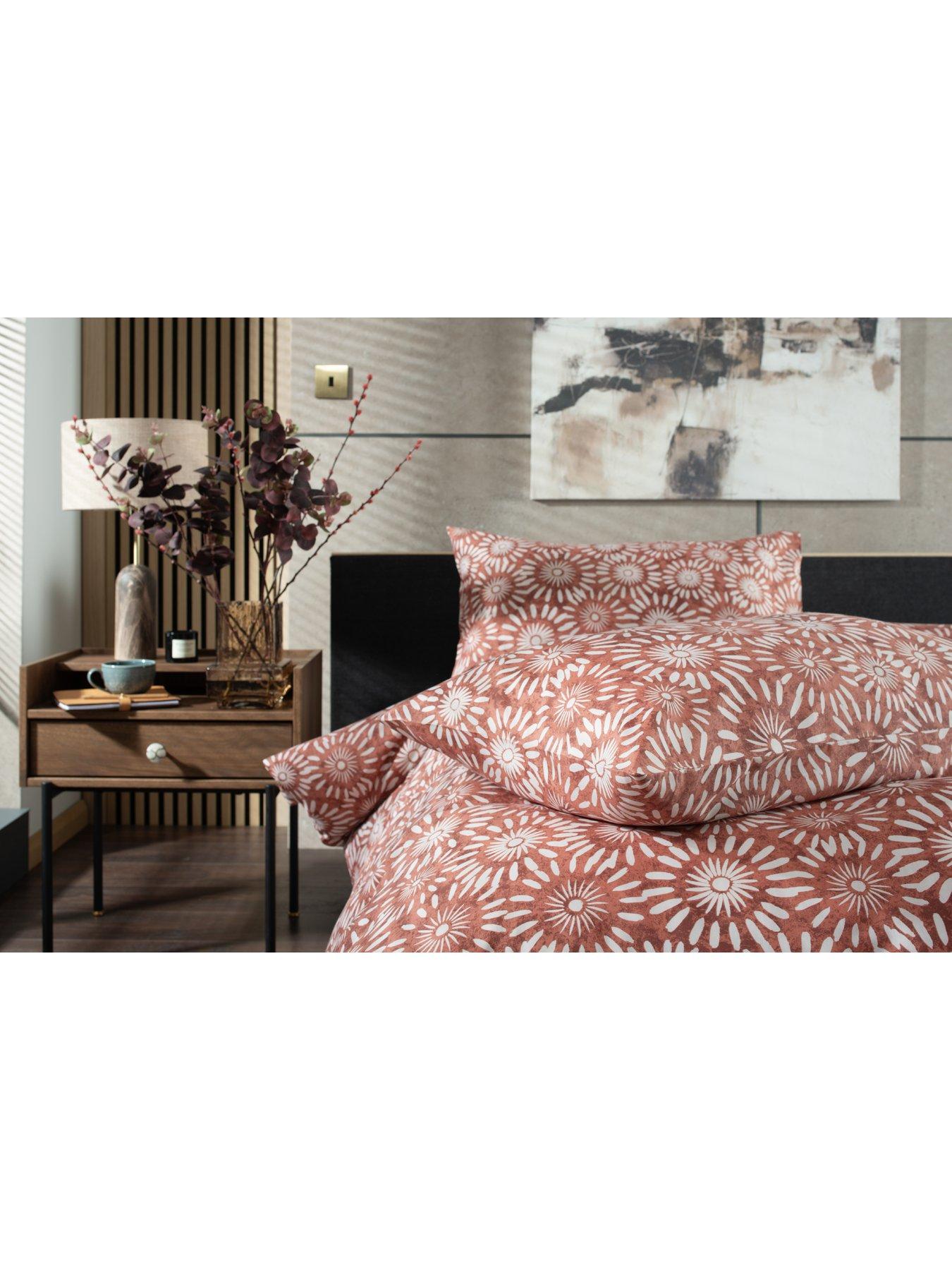 Image 4 of 5 of Studio 1846 Studio 1846 Thompson Rust King Duvet Set