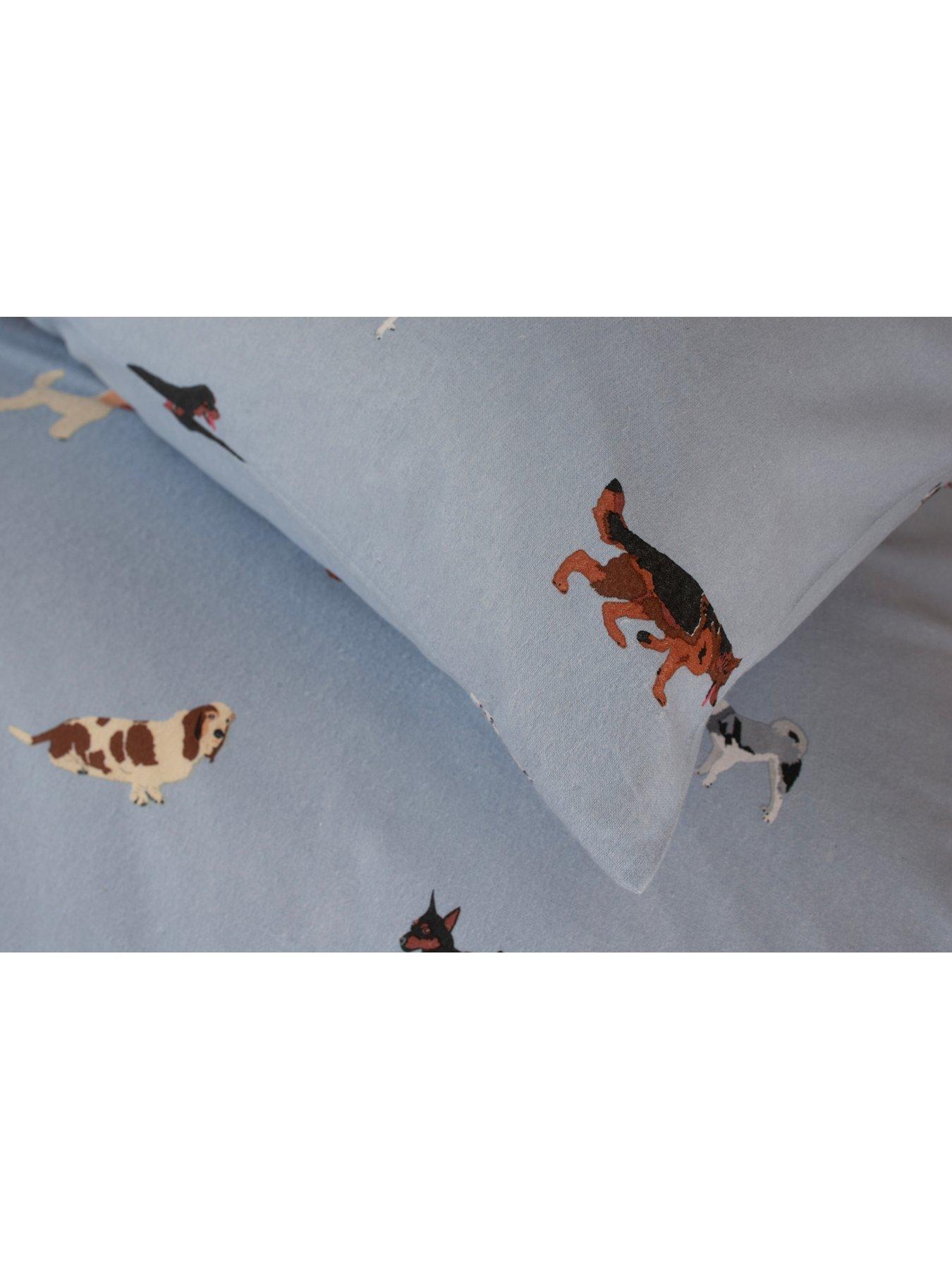 Image 5 of 6 of Deyongs Deyongs Kennel Club King Duvet Set