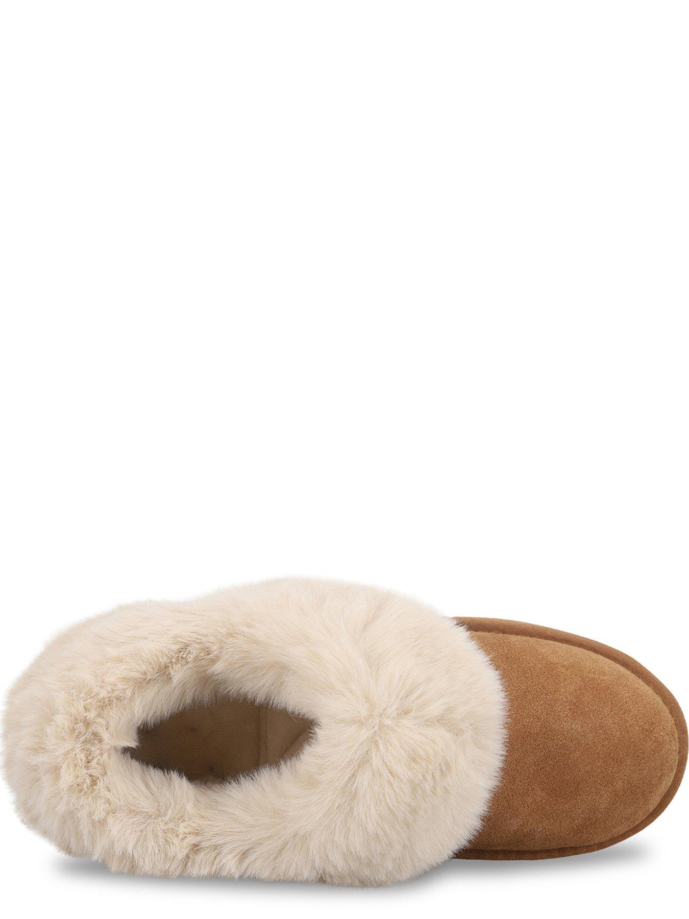 Image 3 of 5 of Totes Isotoner Totes Isotoner Womens Suede Boot Slipper With Faux Fur Cuff - Tan