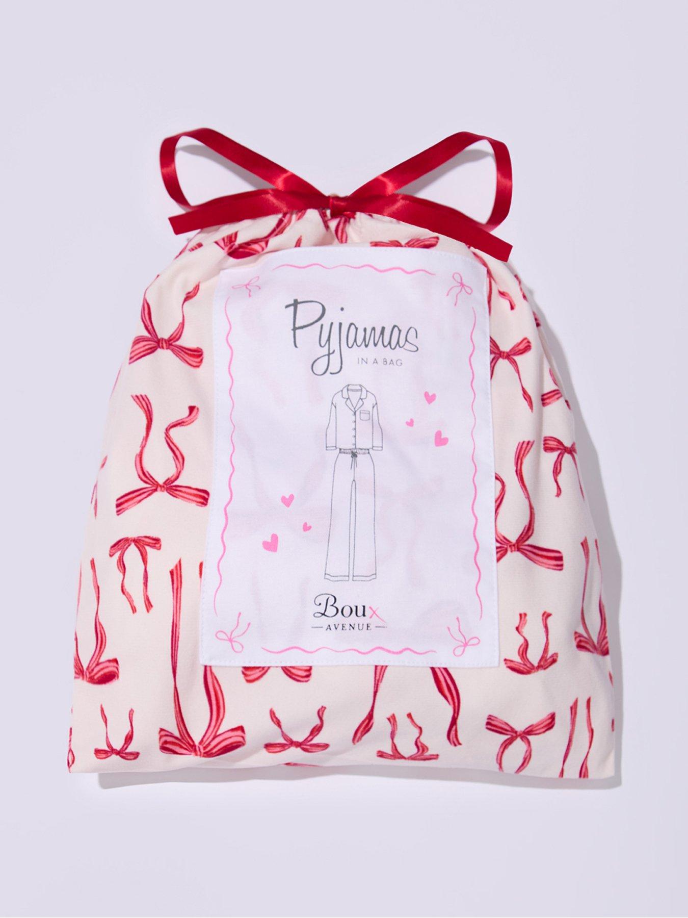 Image 6 of 6 of Boux Avenue Boux Avenue Flutter Bows Pj In A Bag - Ivory Mix