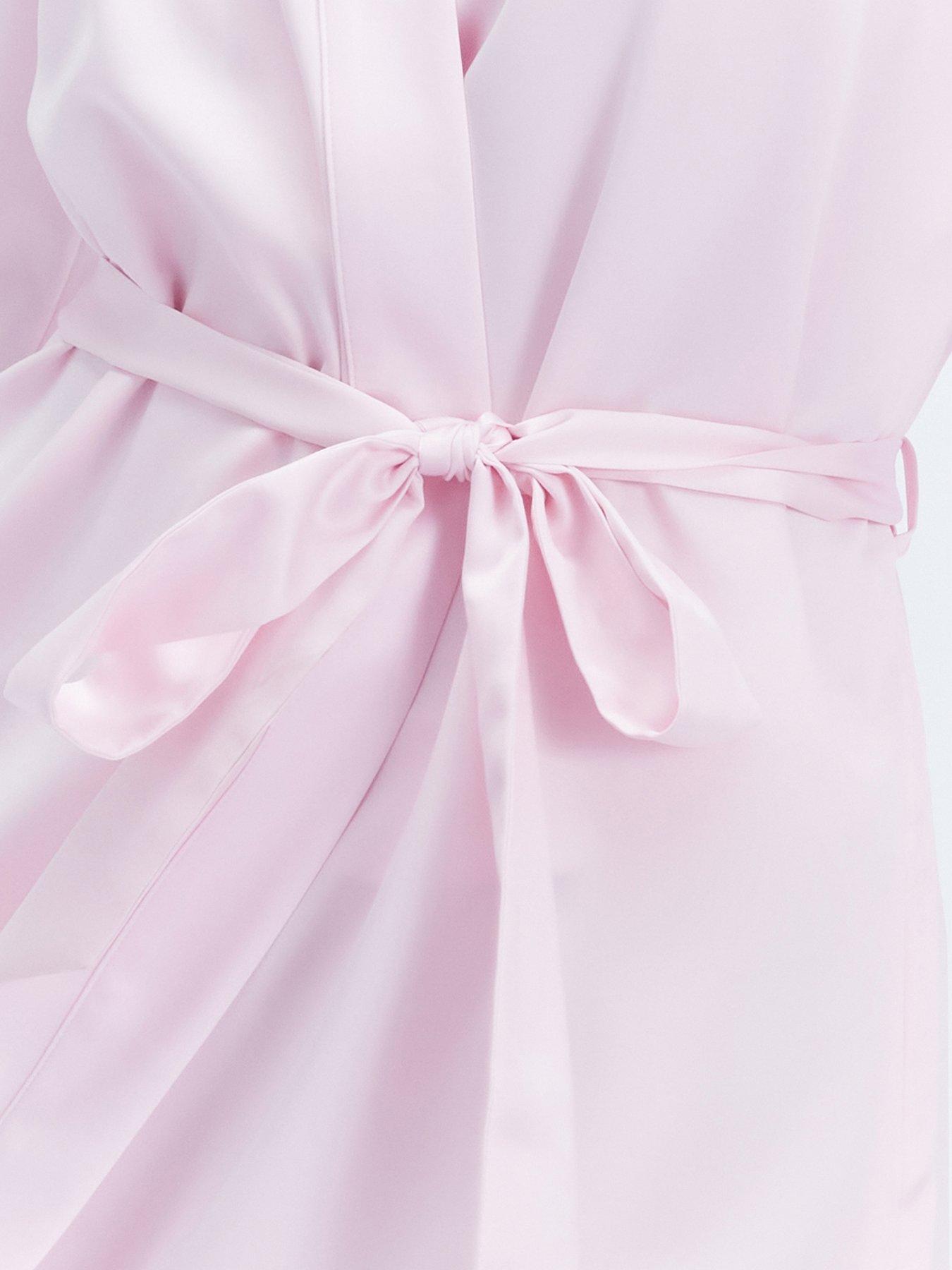 Image 4 of 6 of Boux Avenue Womens Daisy Satin Robe - Light Pink
