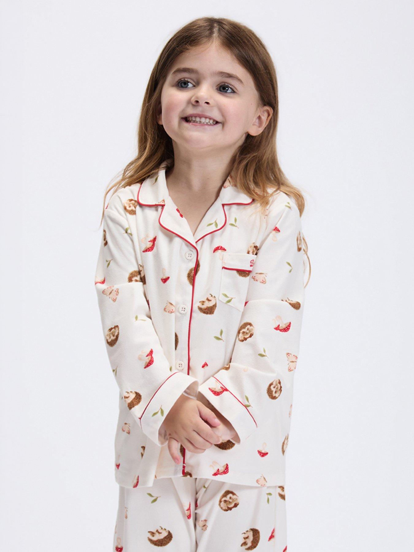 Image 6 of 7 of Boux Avenue Boux Avenue Kids-hedgehog Pj In A Bag - Cream