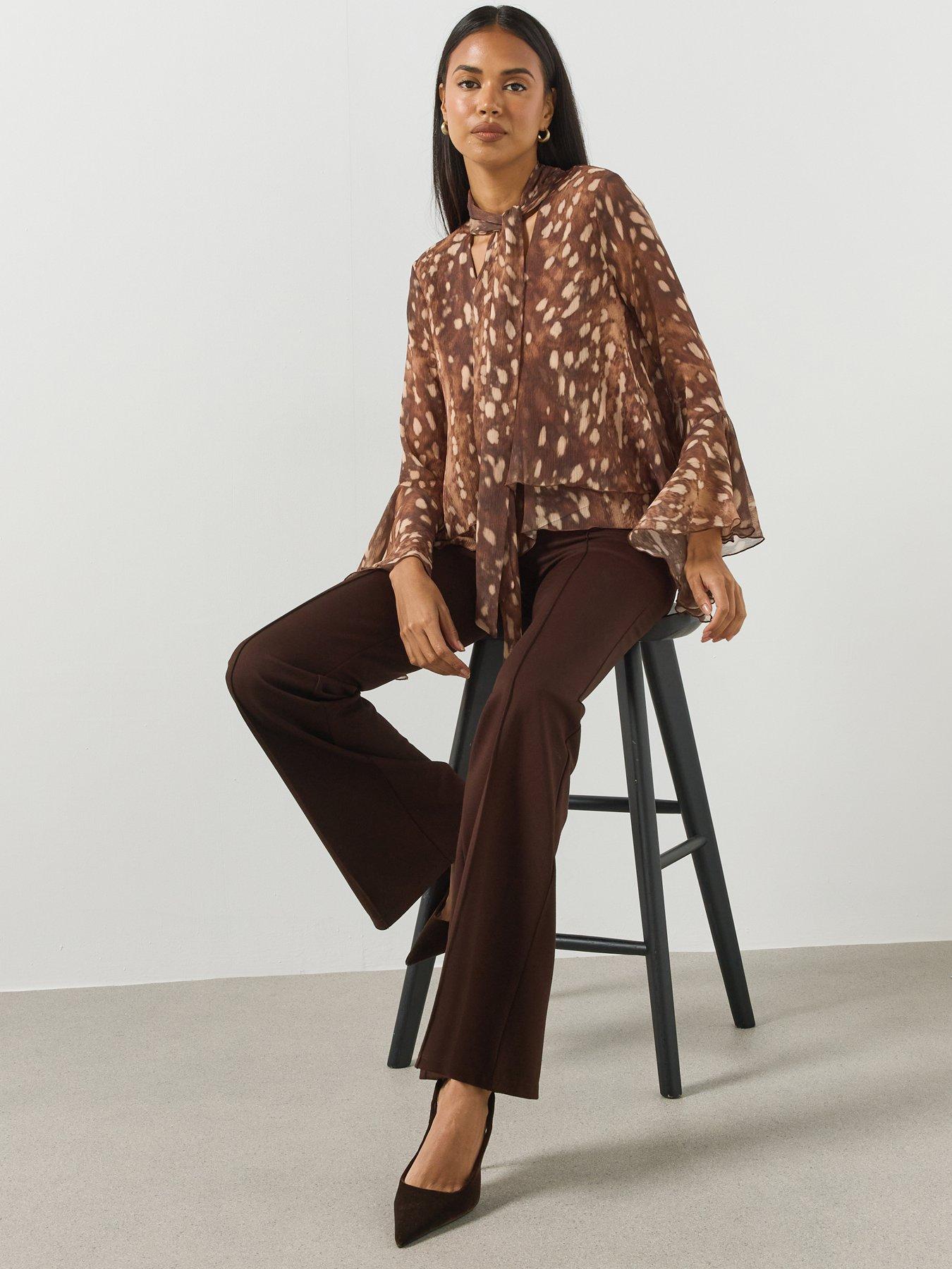 Image 6 of 6 of Mango Straight Seam Flared Leggings - Brown