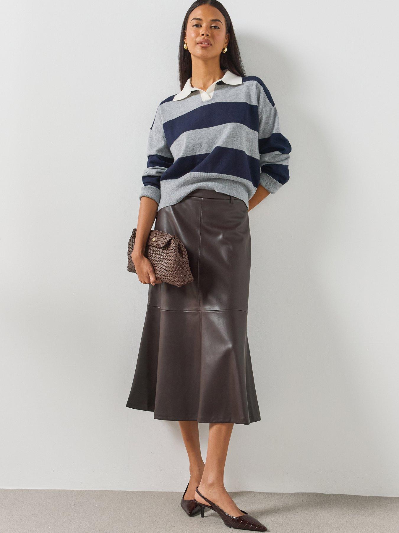 Image 3 of 6 of Mango Midi Flared Faux Leather Skirt - Brown