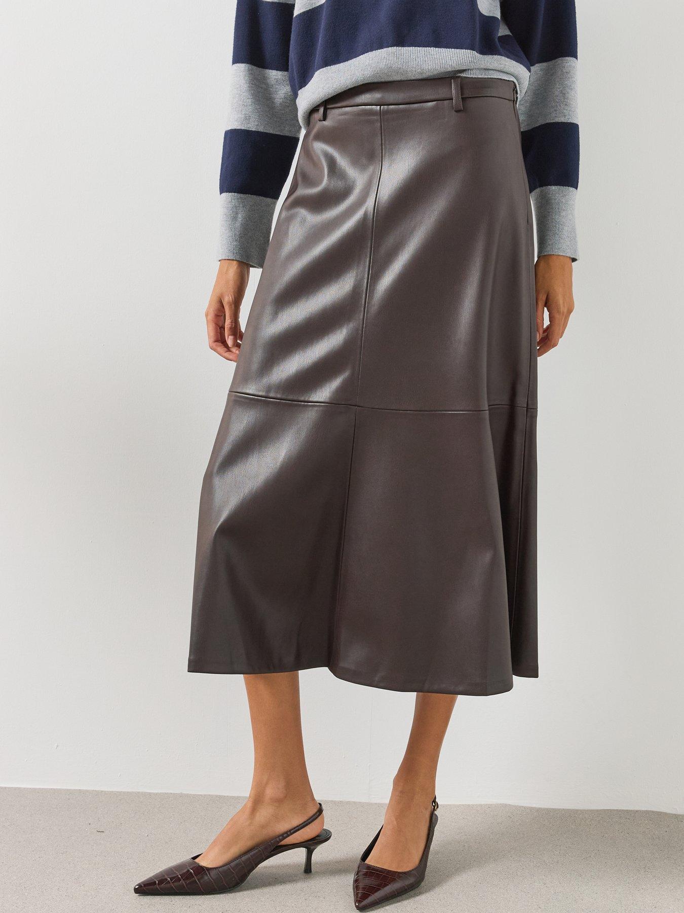 Image 4 of 6 of Mango Midi Flared Faux Leather Skirt - Brown