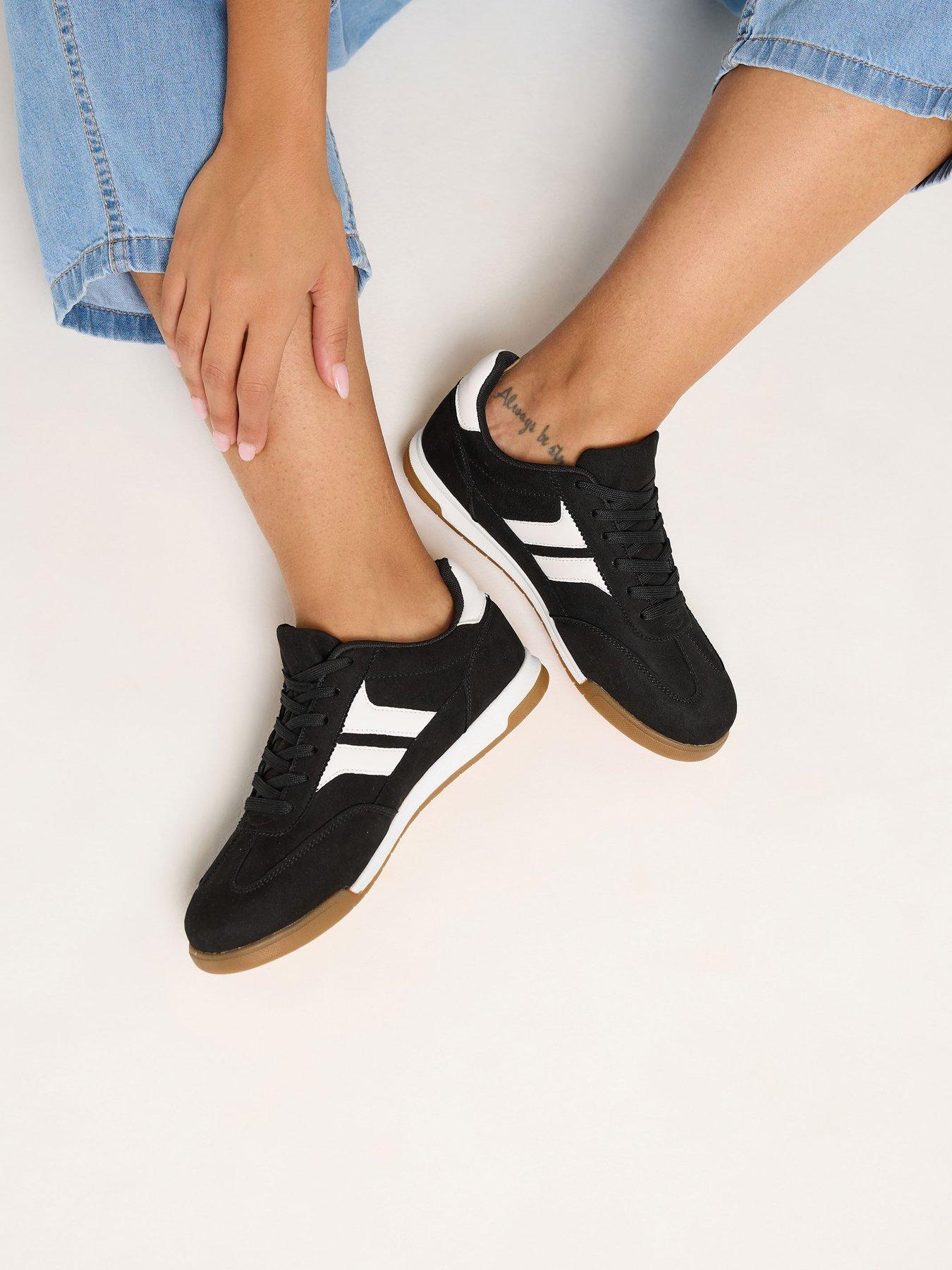 Image 4 of 4 of Yours Womens Extra Wide Fit Padded Skate Trainers - Black