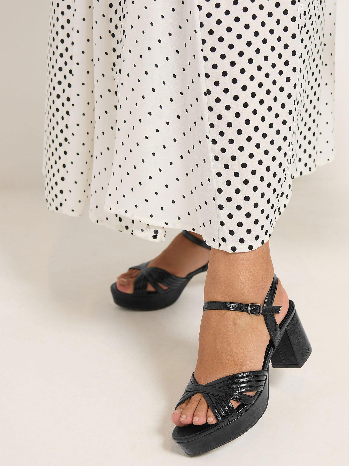 Yours Womens Wide Fit V-Cut Platform Block Heel Sandals - Black