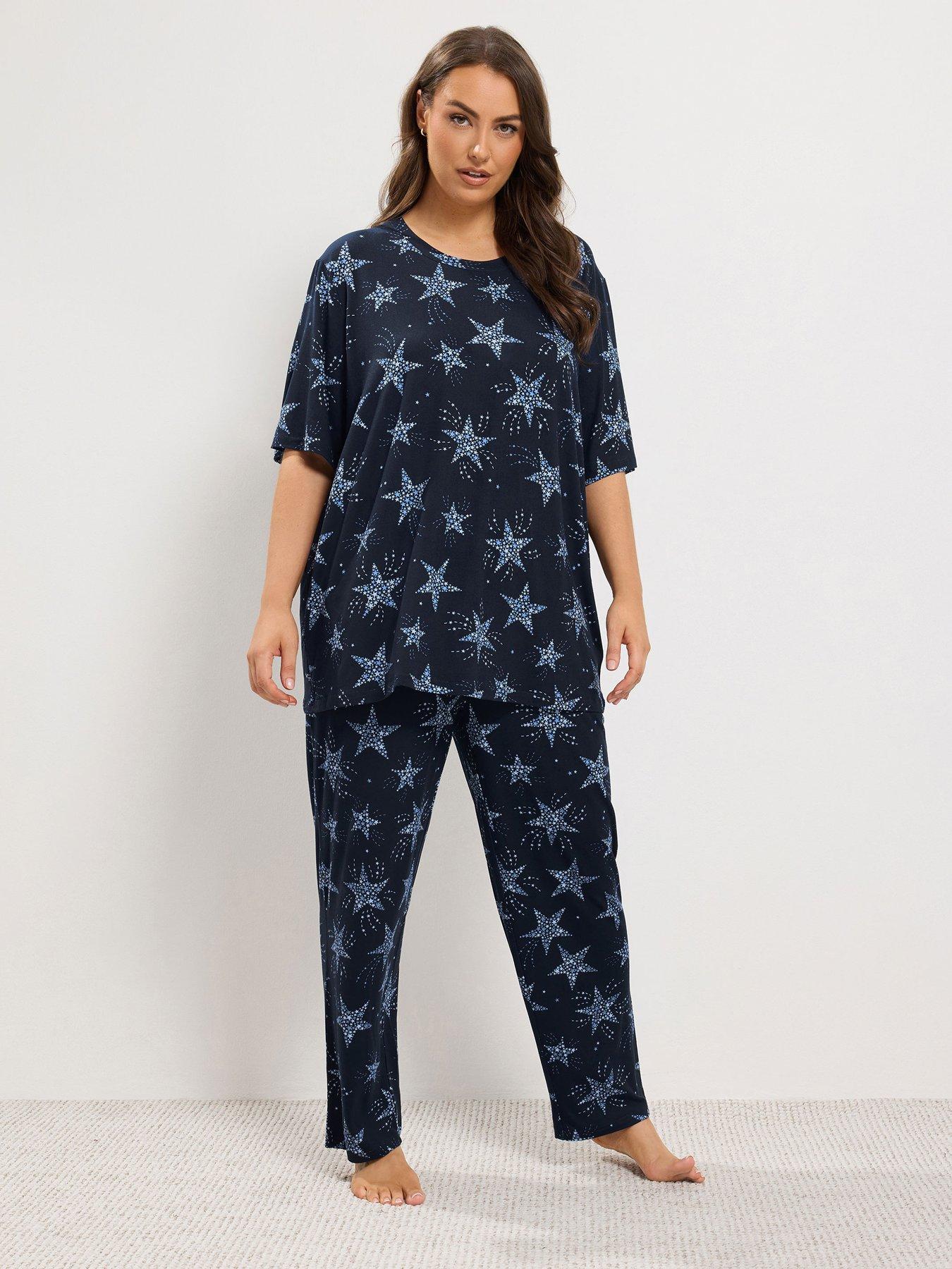 Image 1 of 4 of Yours Womens Plus Size Soft Touch Star Print Pyjama Set - Blue