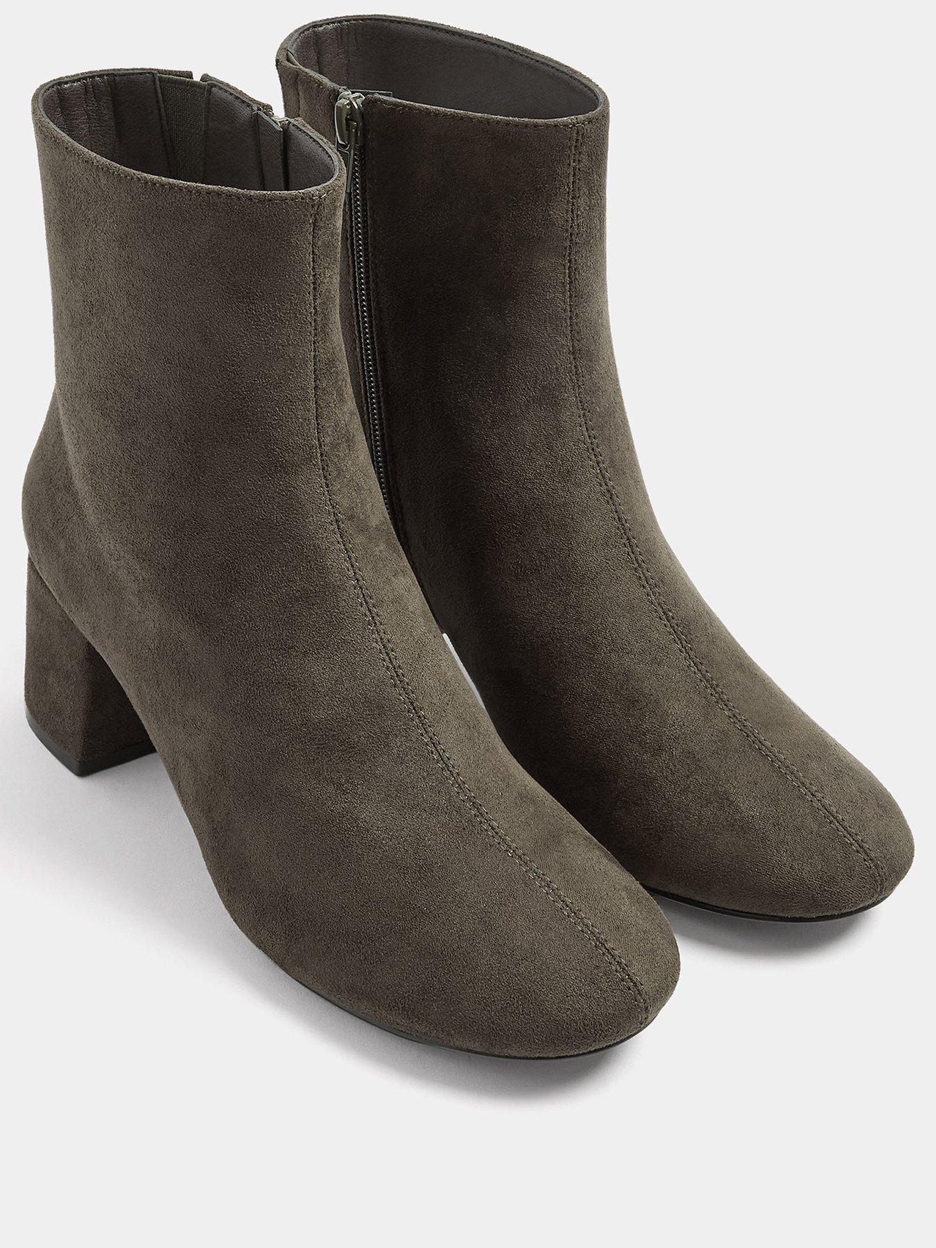 Image 2 of 4 of Yours Womens Wide Fit Block Heel Ankle Boots - Green