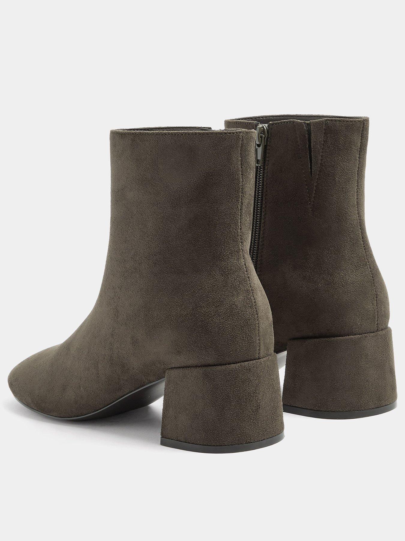 Image 3 of 4 of Yours Womens Wide Fit Block Heel Ankle Boots - Green