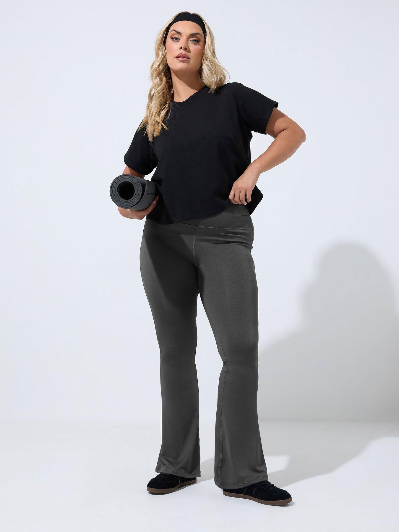 Image 3 of 4 of Yours Curve Active Flared Legging