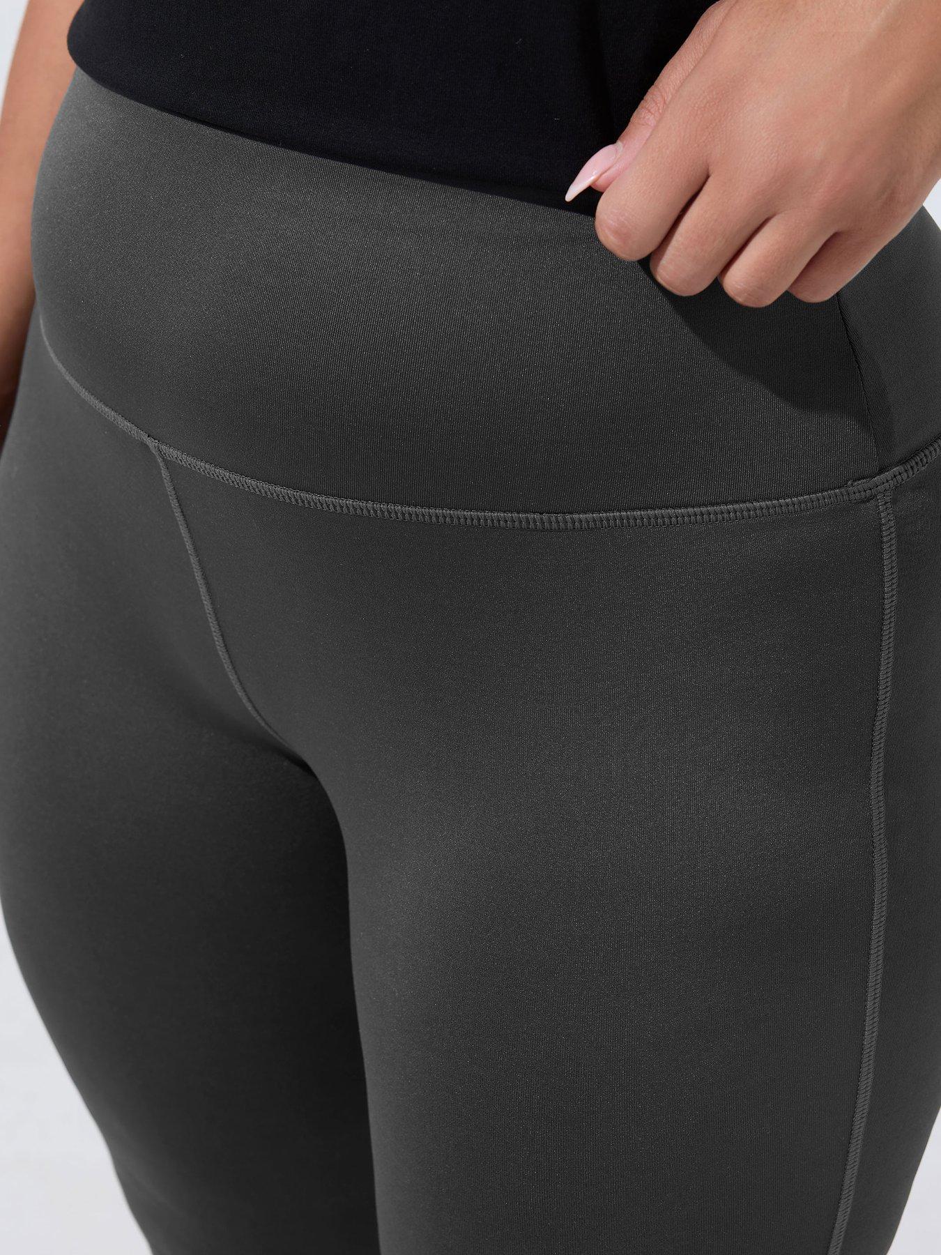 Image 4 of 4 of Yours Curve Active Flared Legging